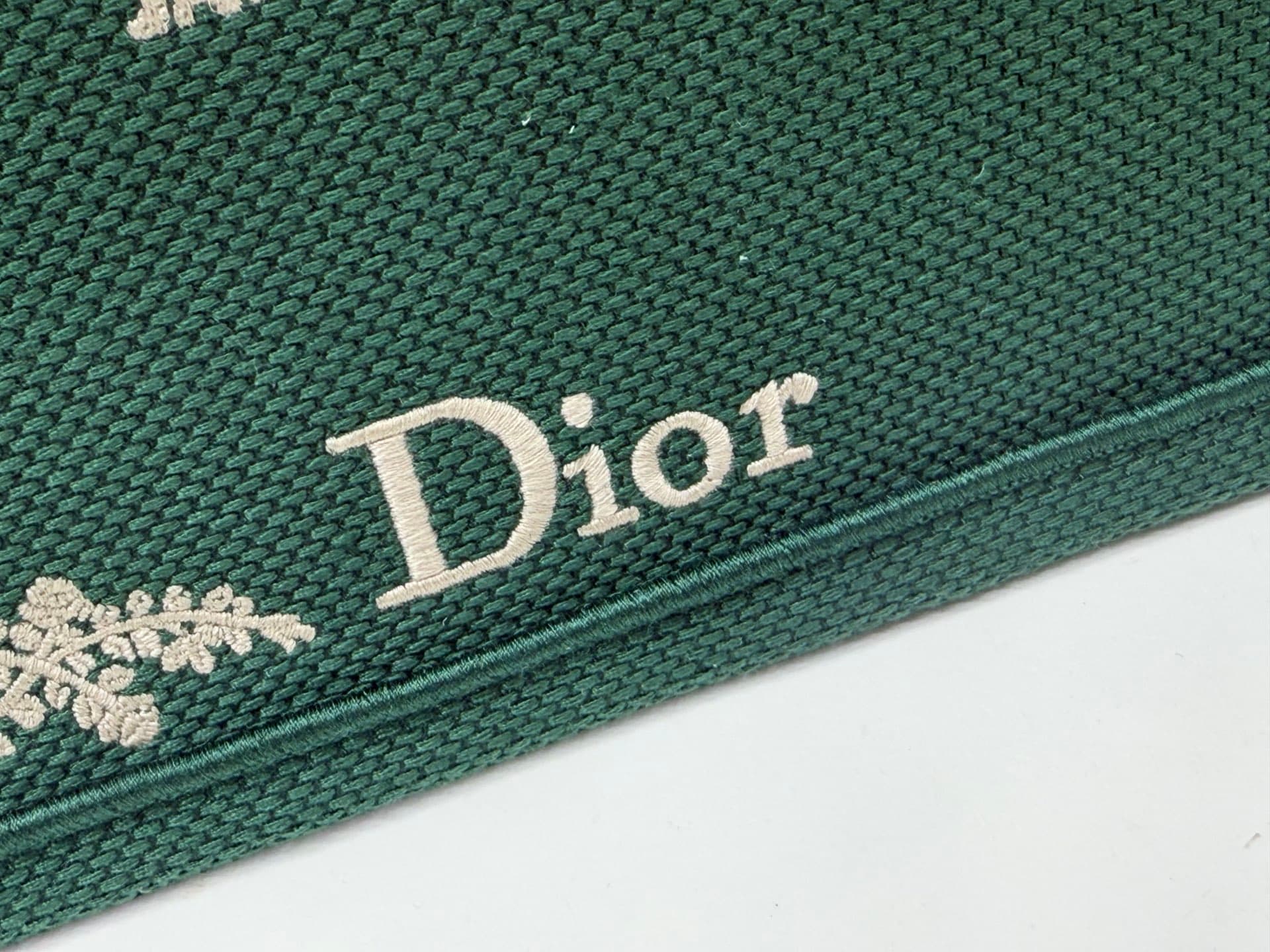 C1730 Details of Diore JWA’s new bags in the first season! The classic bags now have a modern touch. — image 6