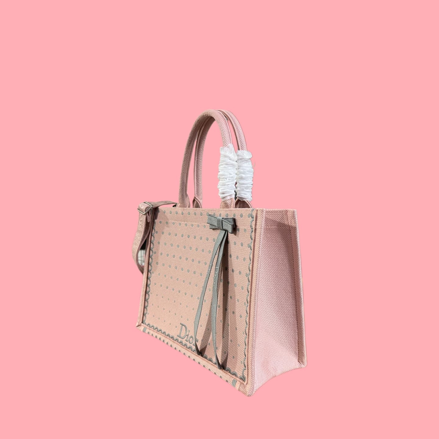 C1783 Details of Diore JWA’s new bags in the first season! The classic bags now have a modern feel. — image 3