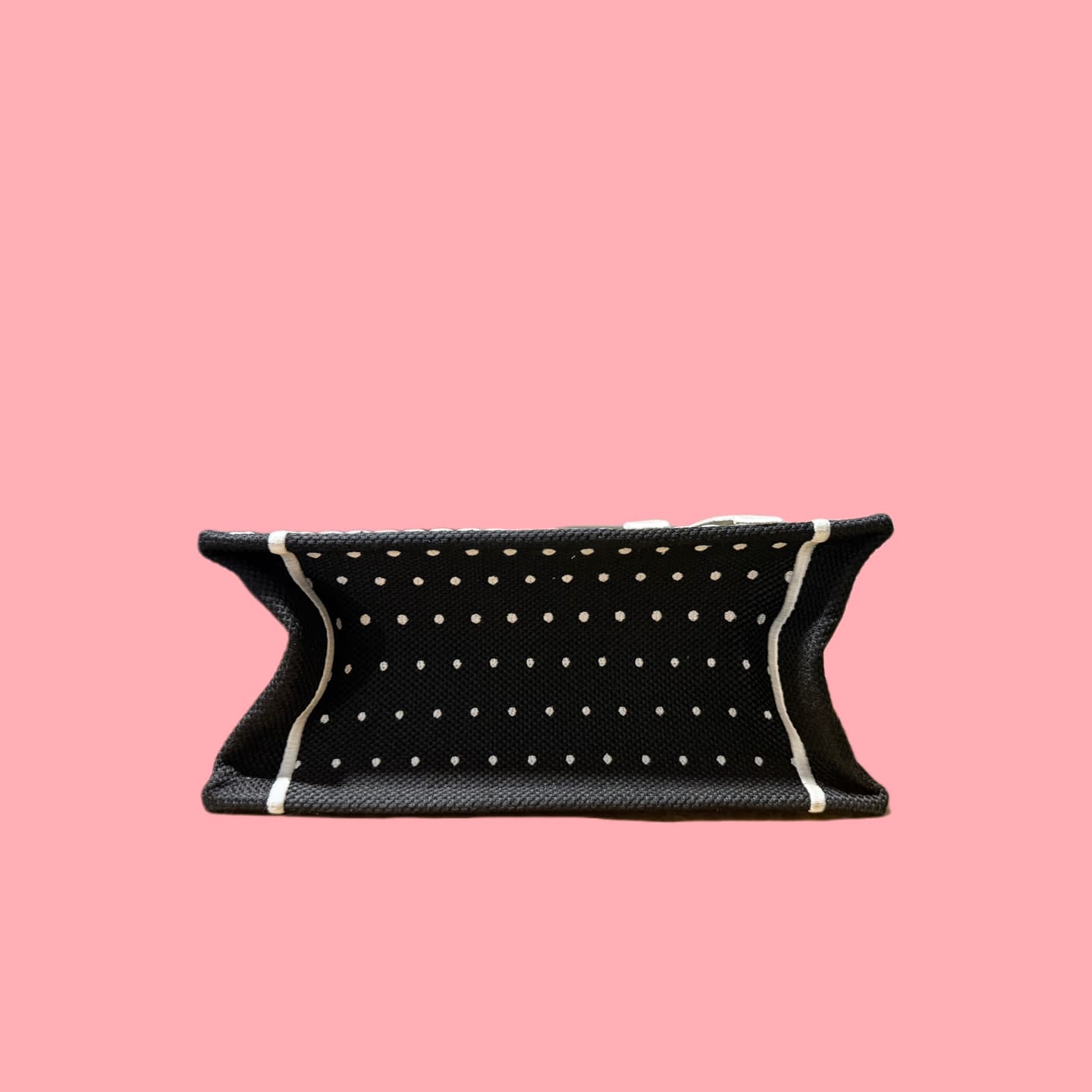 C1788 Details of Diore JWA’s new bags in the first season! The classic bags now have a modern feel. — image 8