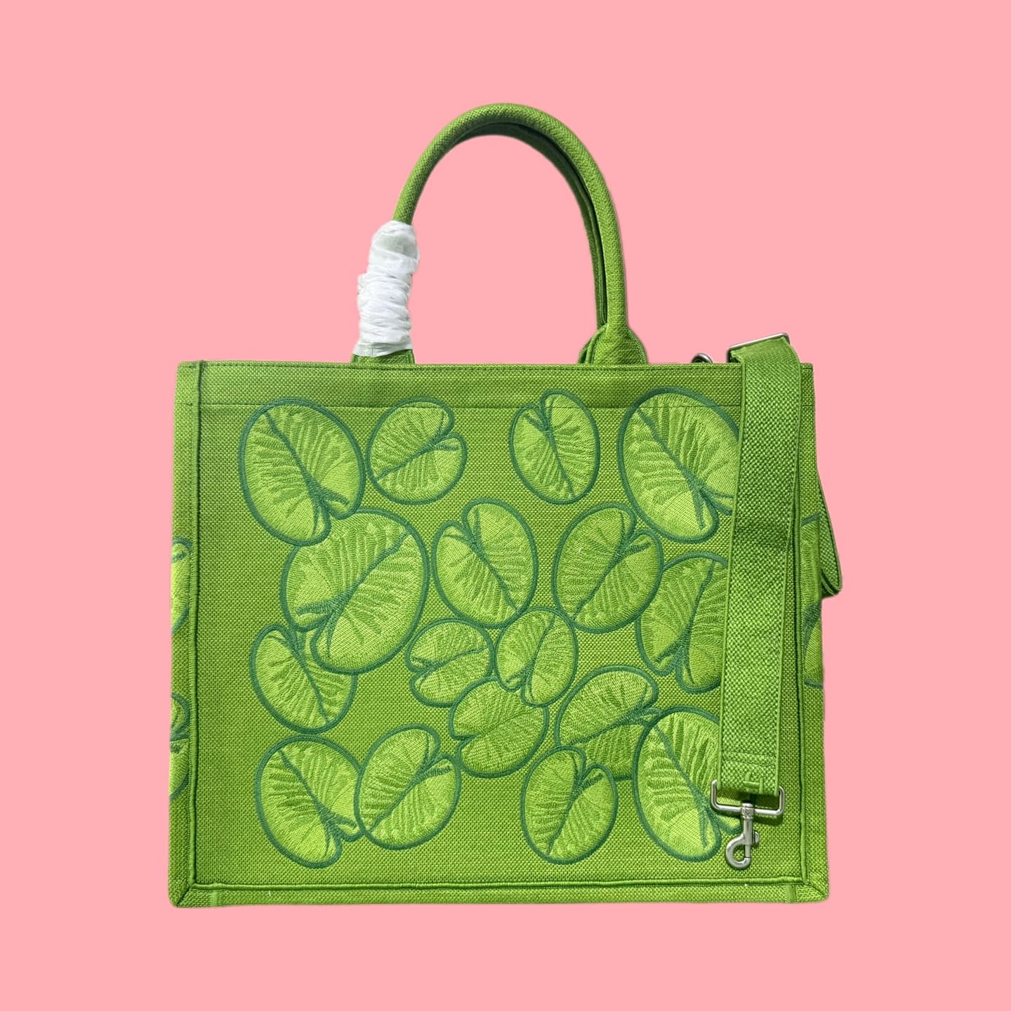 C1799 Details of Diore JWA’s new bags in the first season! The classic bags now have a modern feel. — image 4