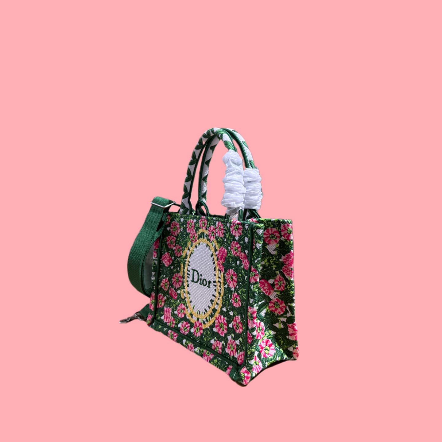 C1794 Details of Diore JWA’s new bags in the first season! The classic bags now have a modern feel. — image 3