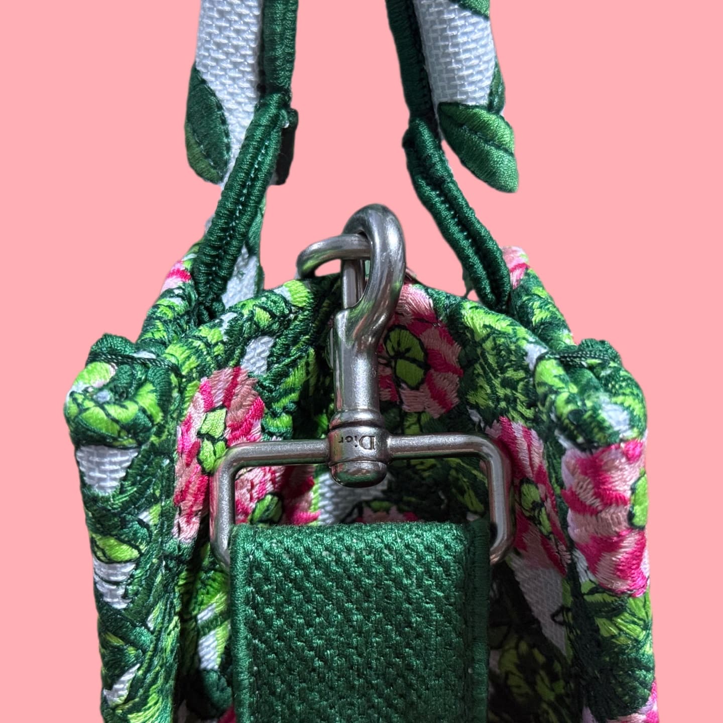 C1794 Details of Diore JWA’s new bags in the first season! The classic bags now have a modern feel. — image 8