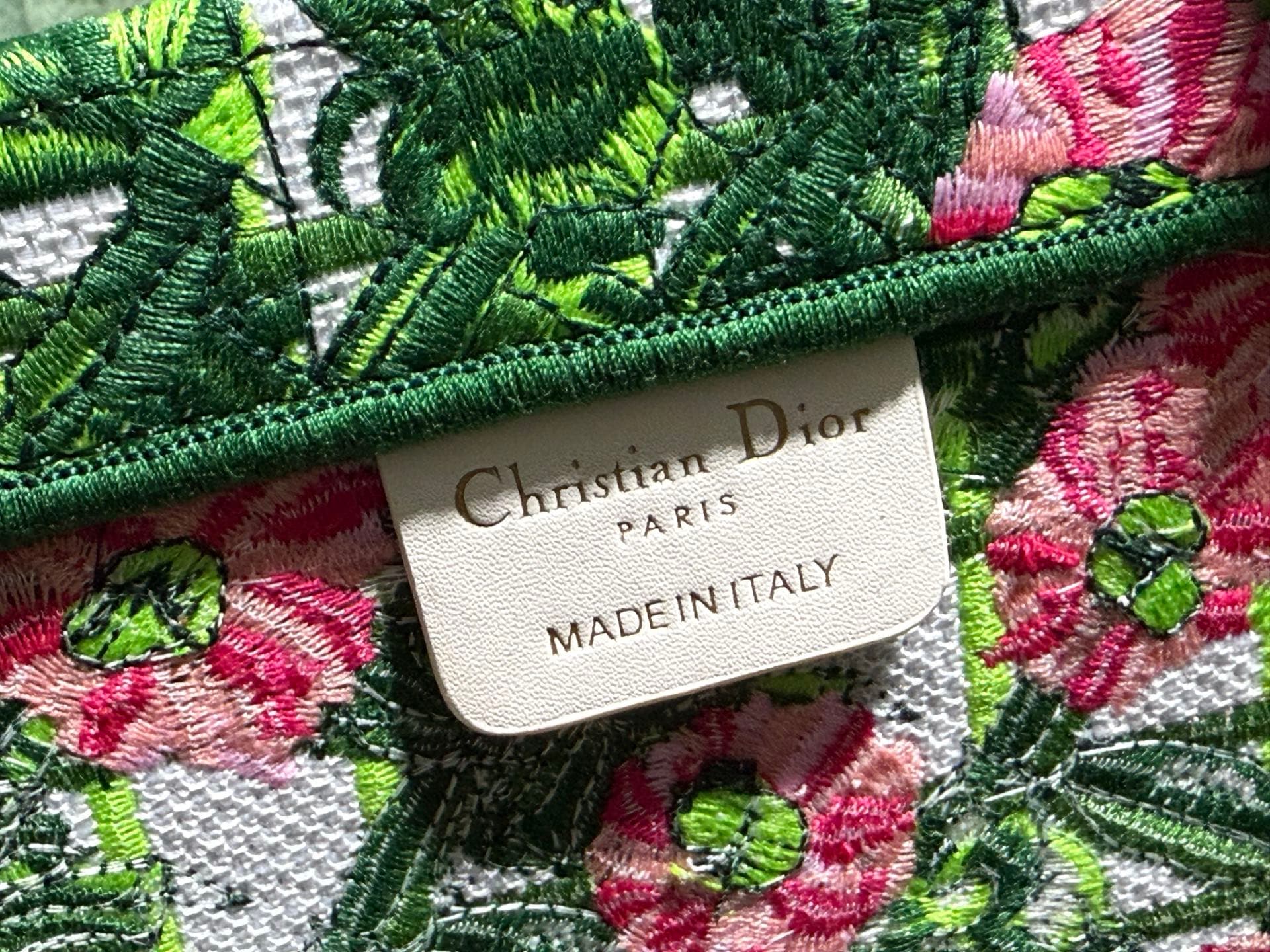 C1795 Details of Diore JWA’s new bags in the first season! The classic bags now have a modern feel. — image 7