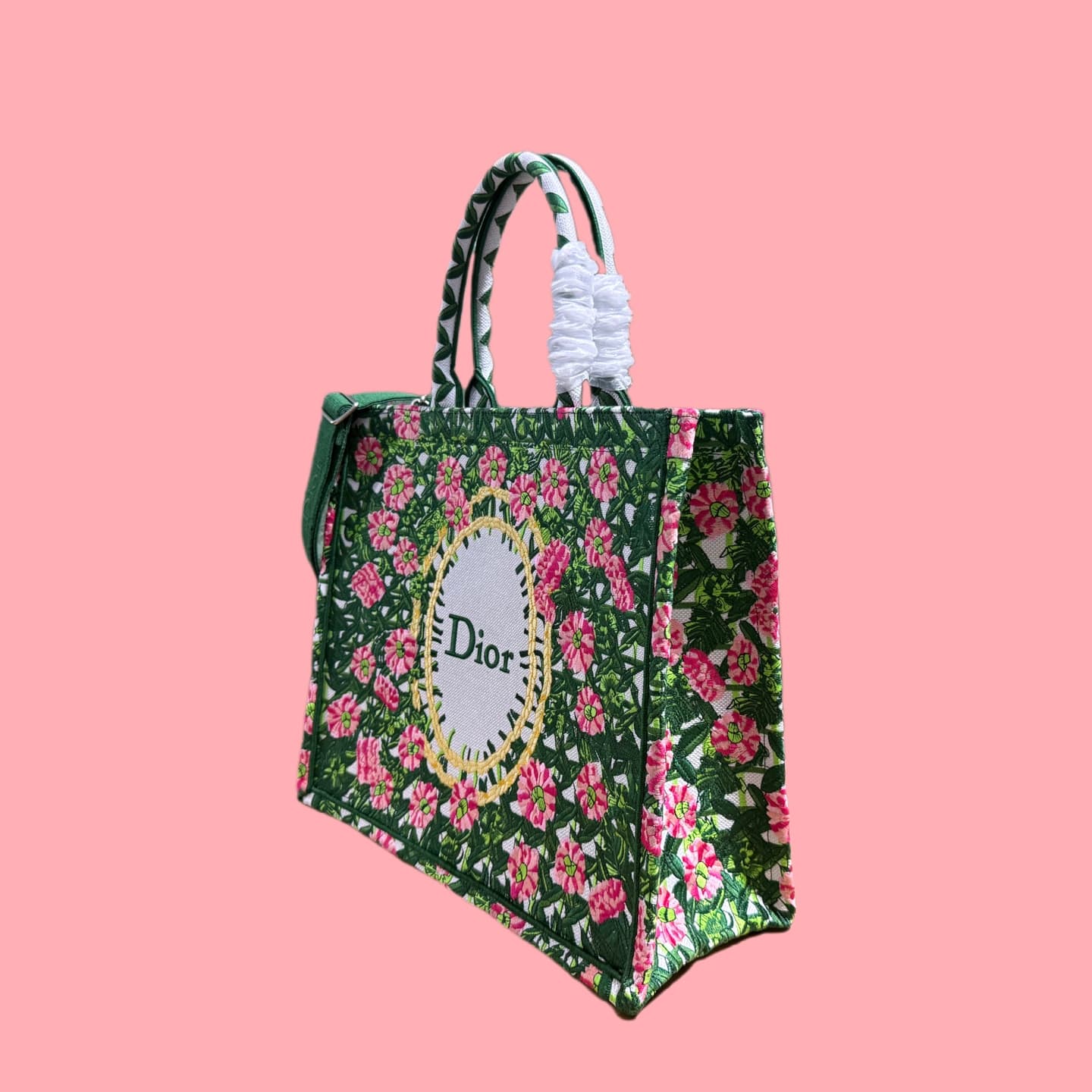 C1796 . Details of Diore JWA’s new bags in the first season! The classic bags now have a modern touch — image 3