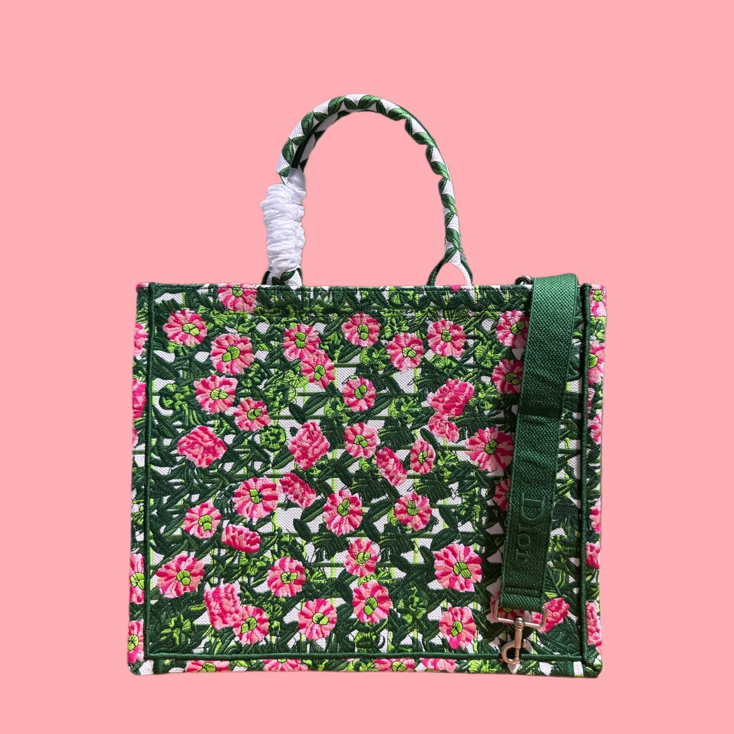 C1796 . Details of Diore JWA’s new bags in the first season! The classic bags now have a modern touch — image 4