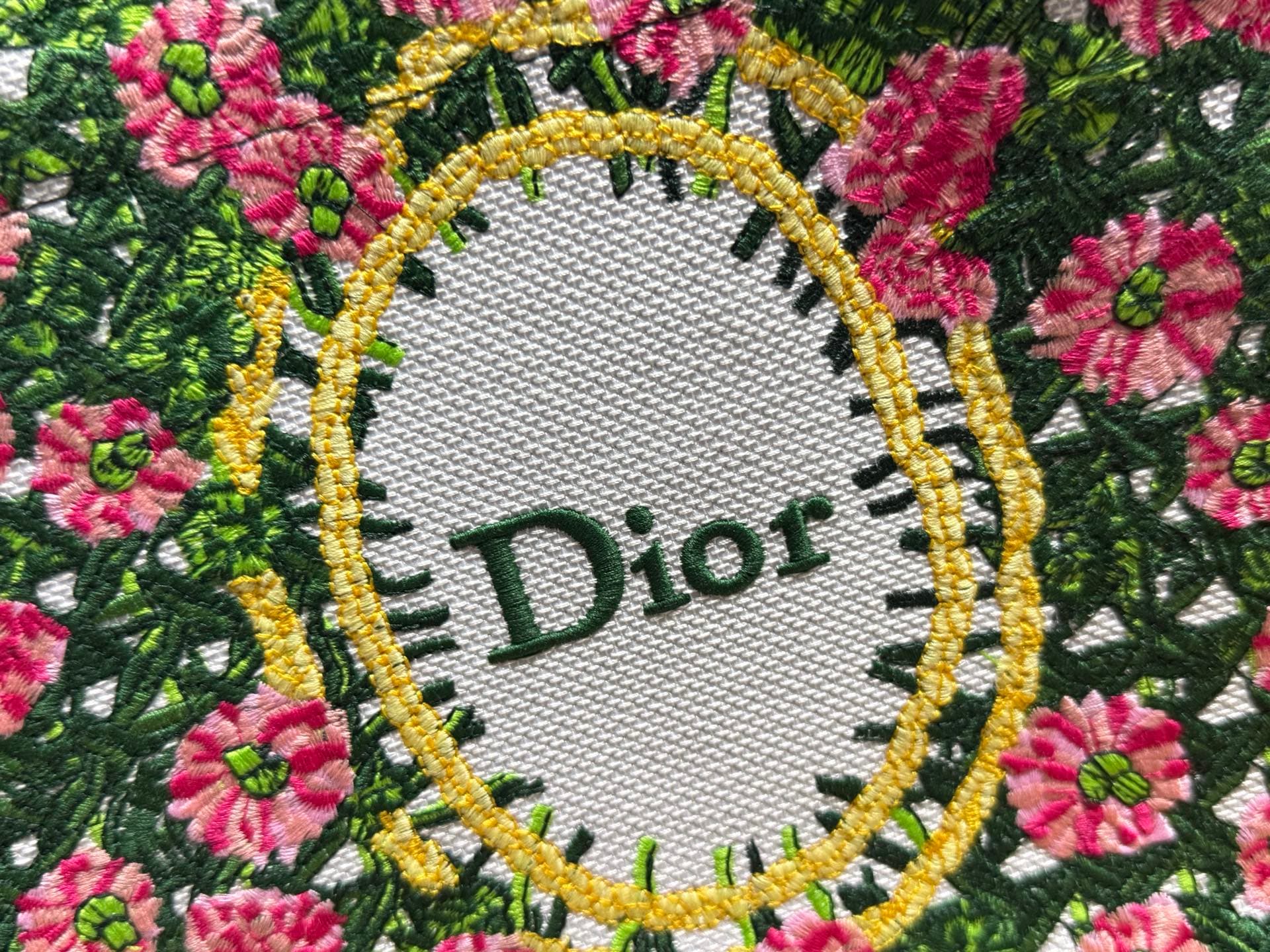 C1796 . Details of Diore JWA’s new bags in the first season! The classic bags now have a modern touch — image 6