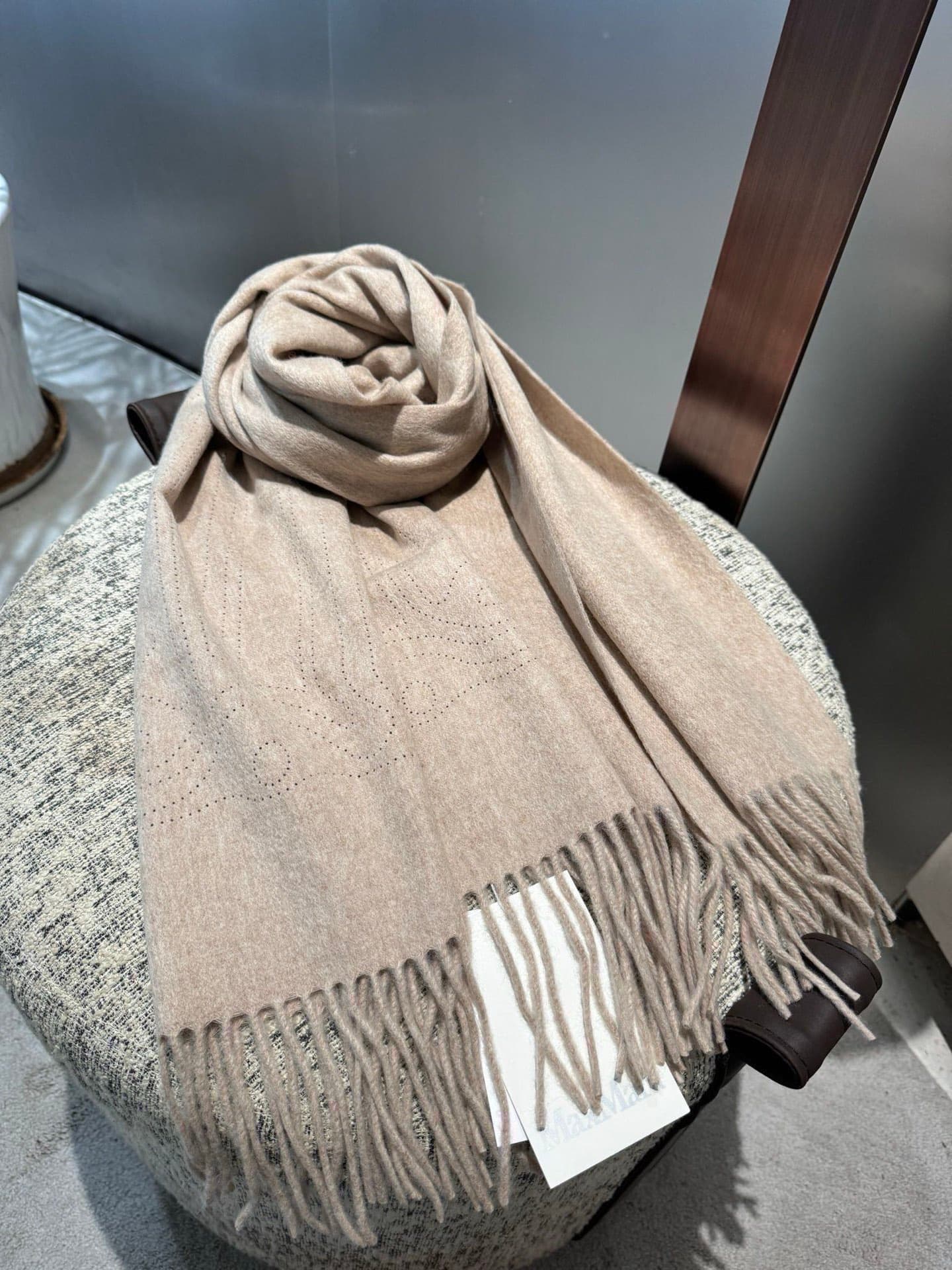 C30644 💰 Minimalist scarf, latest version of Max — image 6