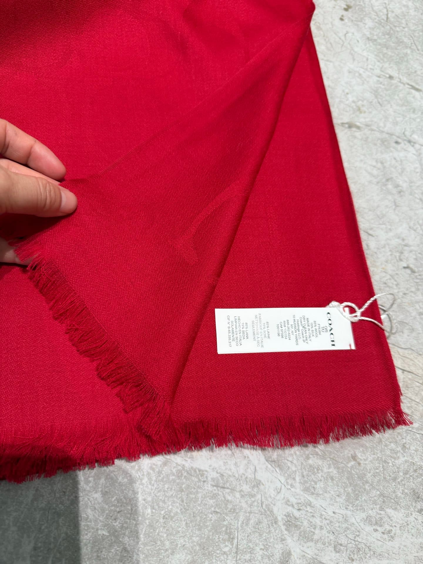 C30636 💰 Classic coach scarves/large shawls. Every color is beautiful! Extremely comfortable, elegant and luxurious in style; medium thickness, can be used as a shawl. When the office is too cold, these scarves are very practical – they’re both stylish an — image 4