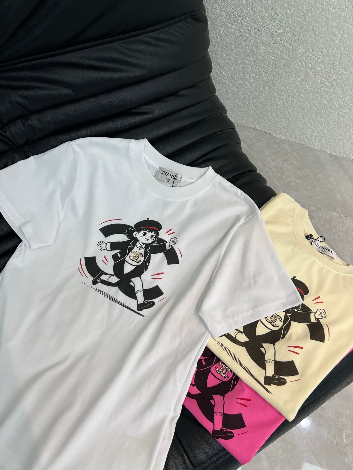C18598 Chane*26 Spring/Summer new digital print two-C short-sleeve T-shirt. Made of pure cotton fabric. High-density, trendy sports-style design. A playful, youthful look with energetic design elements. High quality. SML AA size. — image 4