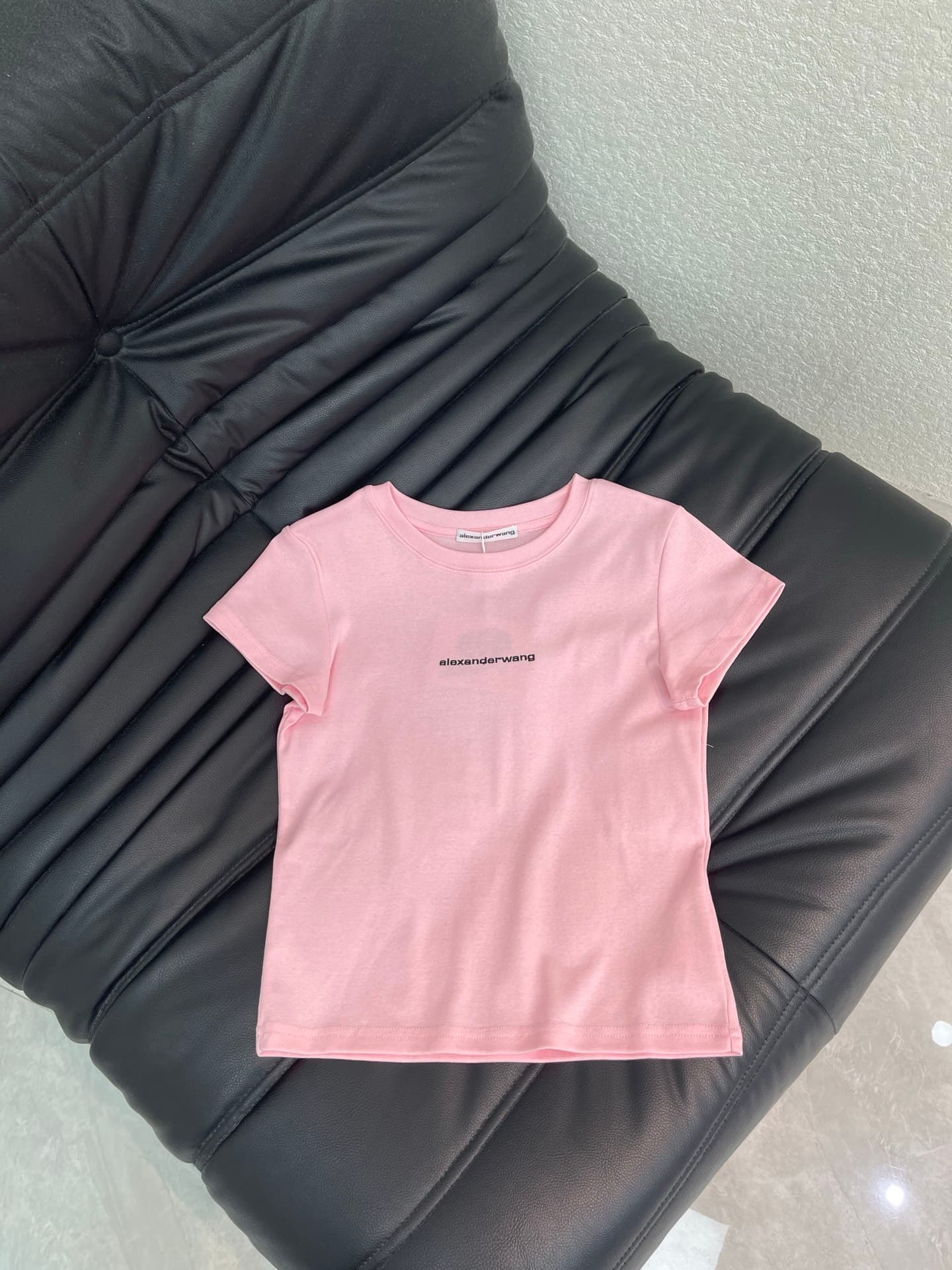 C18599 Alexander Wan*26 New model short-sleeved T-shirt with slim fit and small letters — image 3