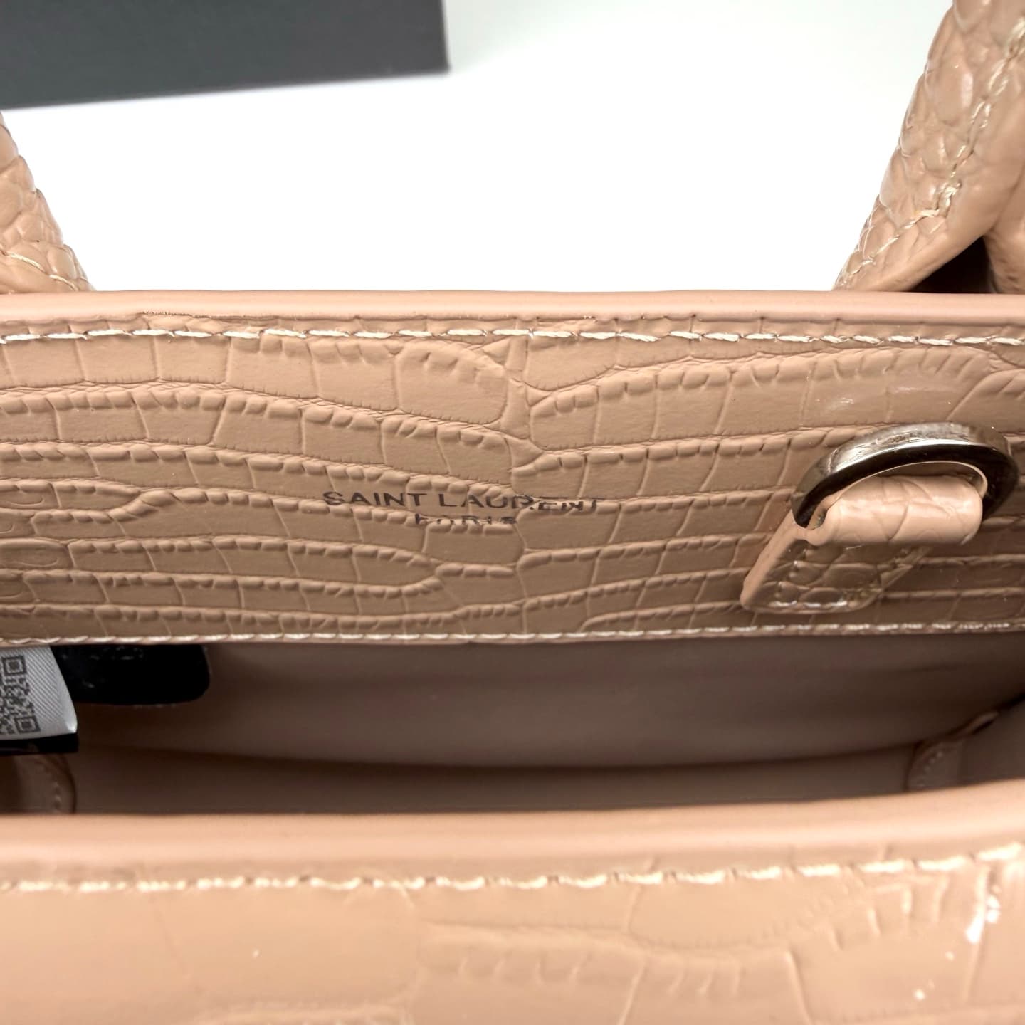 C8541 Iconic SAC DE JOUR handbag style. — image 8