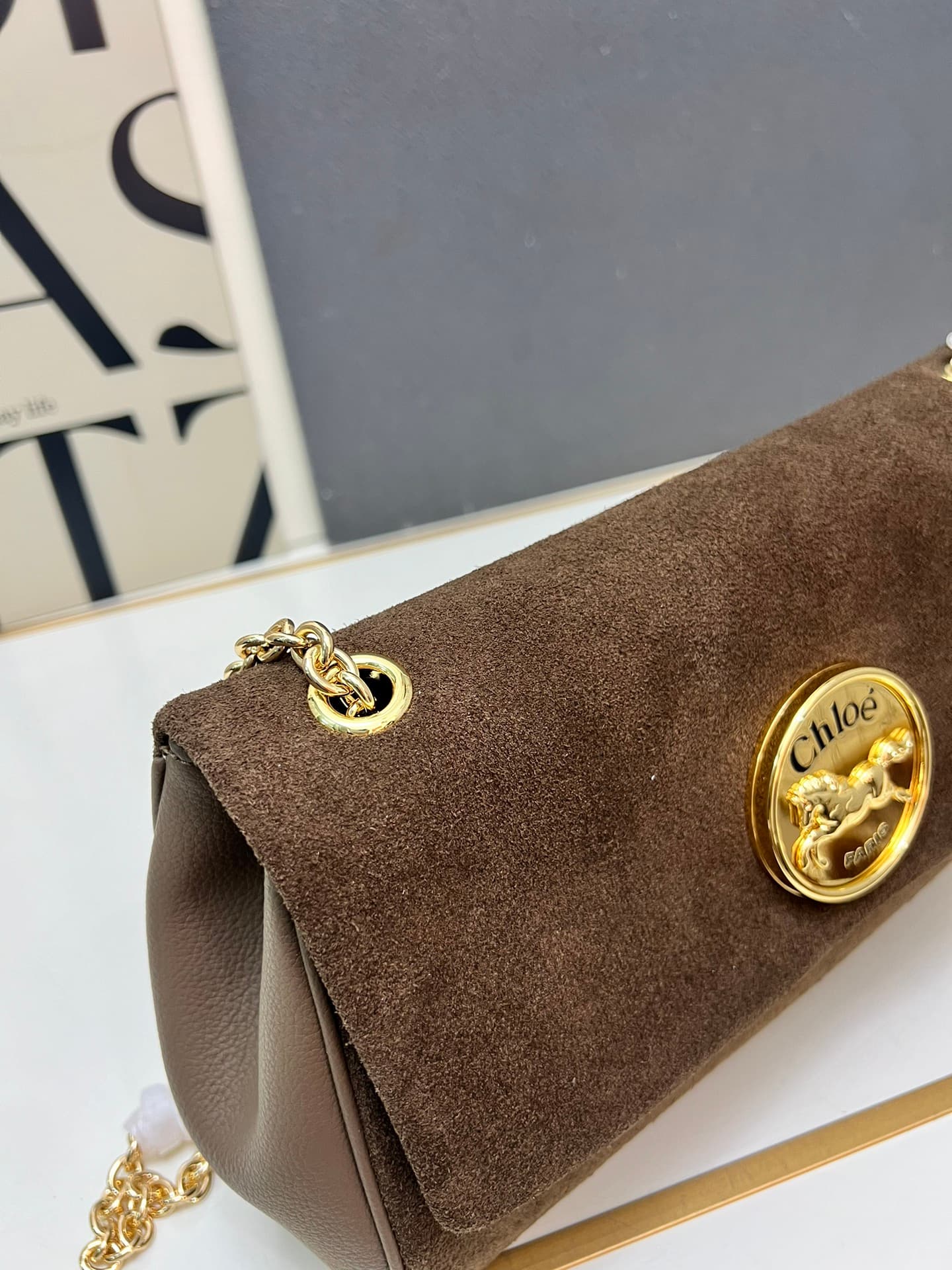 C8321 ¥ Slippery leather, with a gift box — image 5