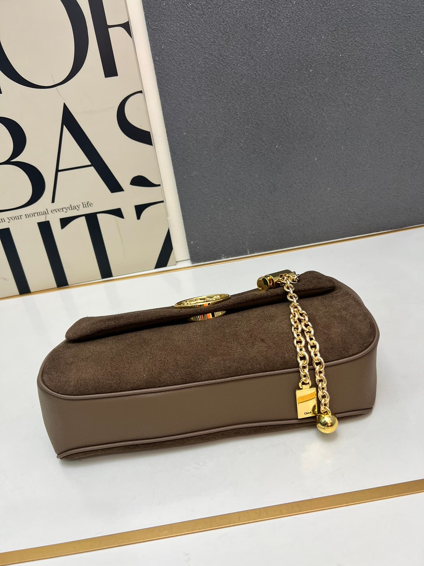 C8321 ¥ Slippery leather, with a gift box — image 6