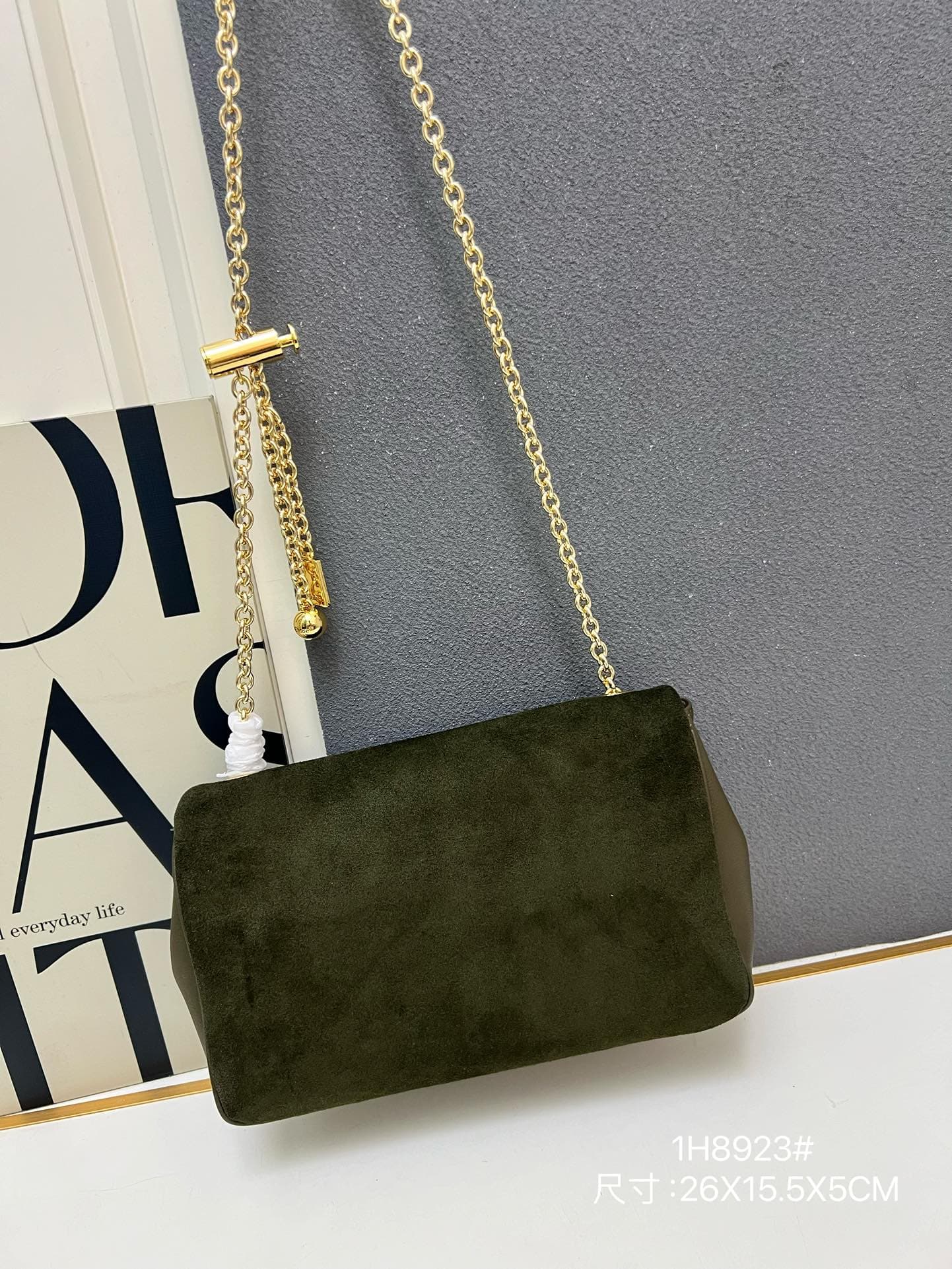 C8320 ¥ Suede material, with a gift box — image 2