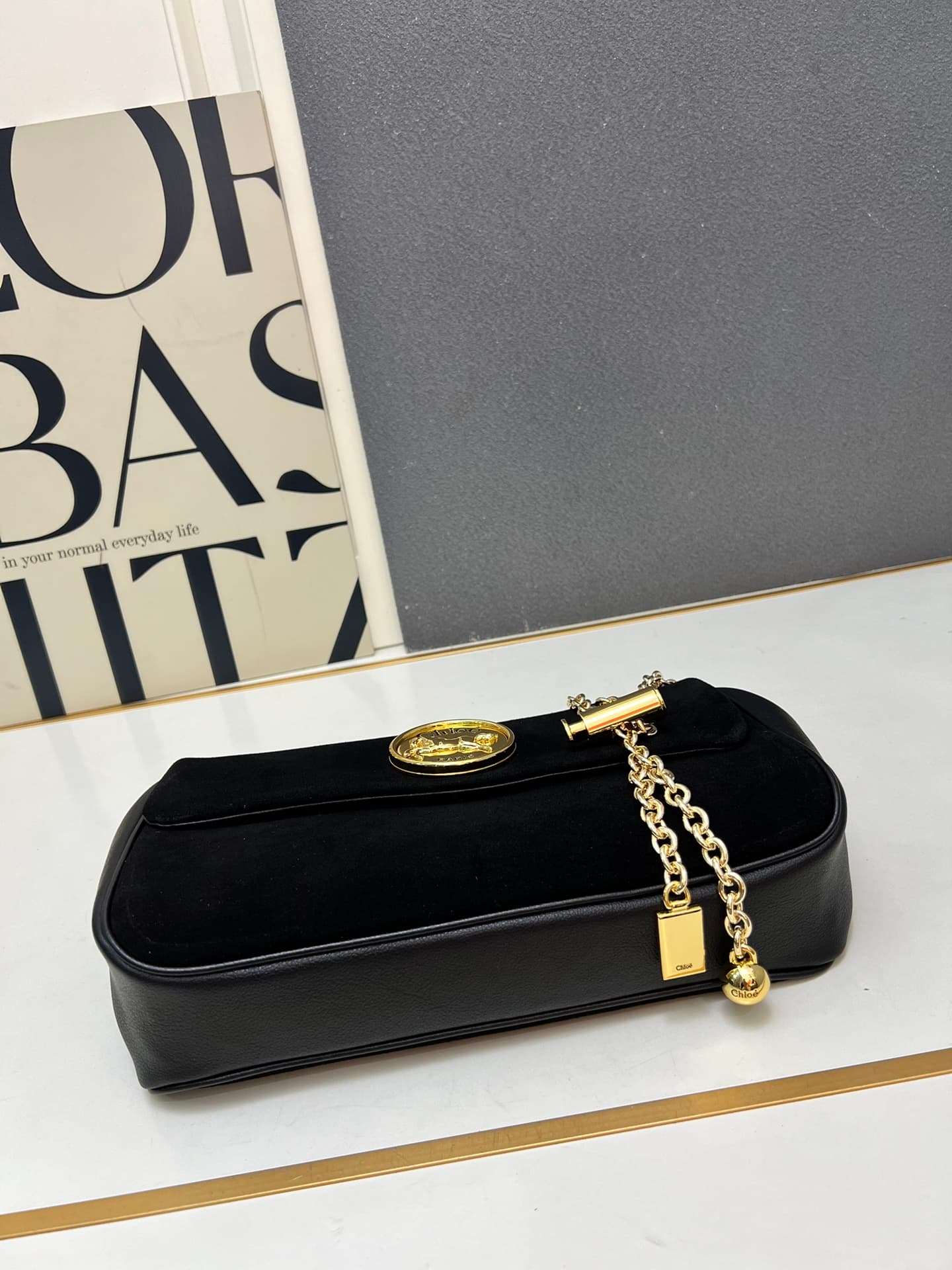 C8316 ¥ Suede leather with gift box — image 6