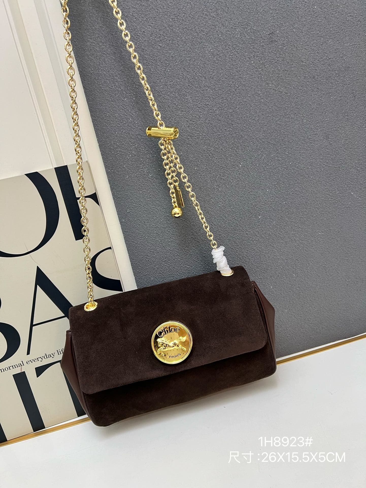C8314 ¥ Suede leather with gift box — image 3