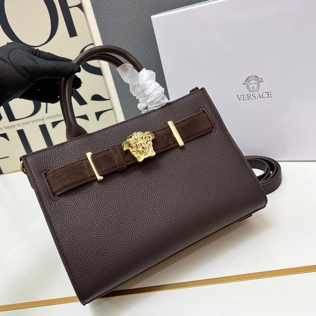 C8311 VERSACE/Versace women’s clothing can be carried in hand or slung over the shoulder (similar to popular celebrities’ styles). New model – available as a gift box. — image 4