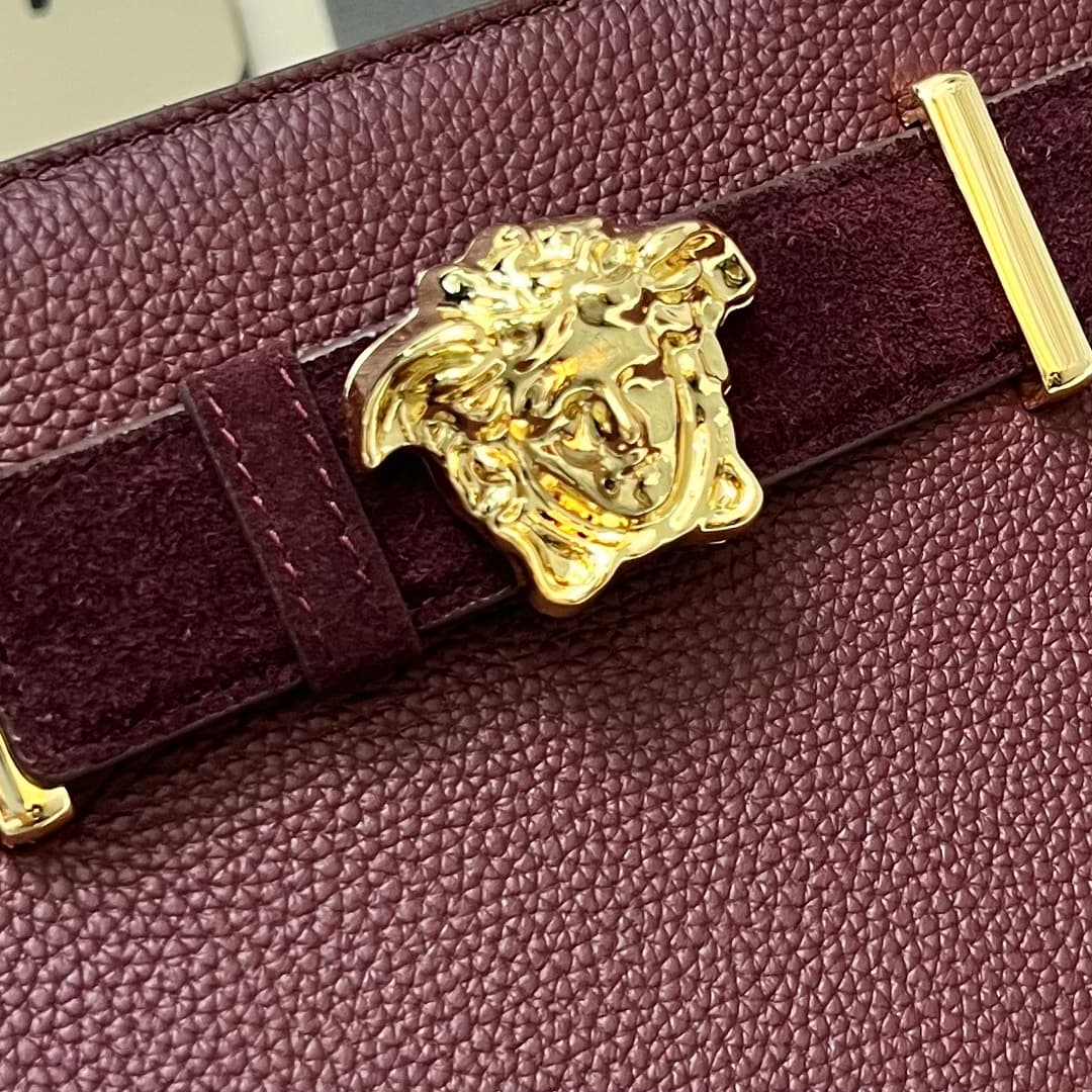 C8310 VERSACE/Fendi women’s bags can be carried in hands or crossed over the body (similar to those used by celebrities). New model – available in gift boxes. — image 5