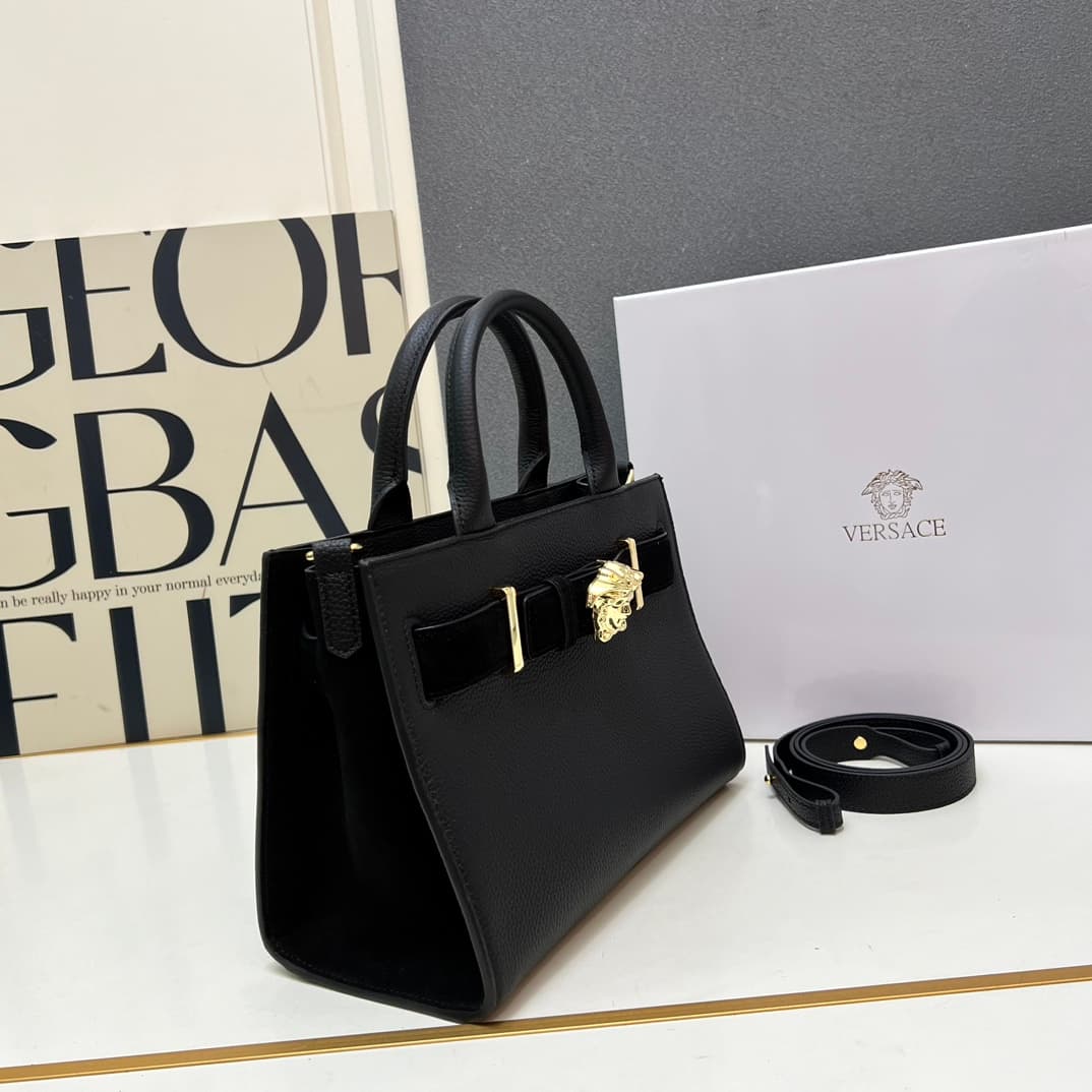 C8308 VERSACE/Versace women’s handbag, suitable for carrying or slinging over the shoulder (similar to those worn by popular celebrities). New model – comes with a gift box. — image 3