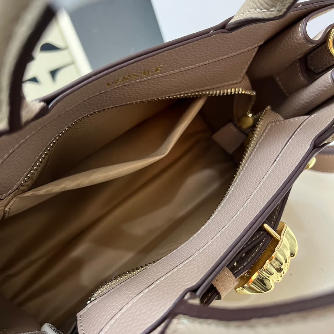 C8309 VERSACE/Versace women’s shoes can be carried in hand or crossed over the shoulder (same style as popular celebrities). New model – suitable for giving as a gift with a gift box. — image 8
