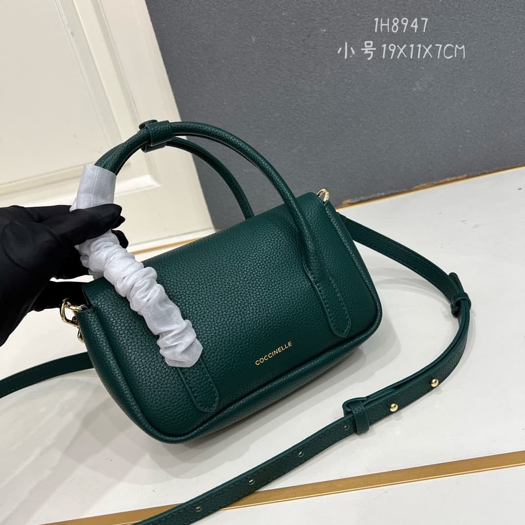 C8324 Small size, comes with a gift box. The new COCCINELLE Chicanee crossbody bag is made of litchi-textured cowhide material. It can be worn on the hand or shoulder, offering a casual and stylish look, simple and elegant. — image 2