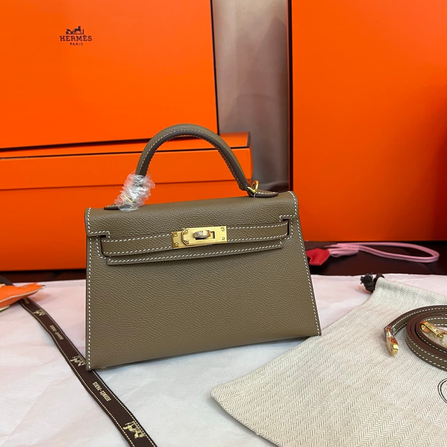 C4801 💰【Top Quality】Hermès Minikelly II Epsom, — image 2