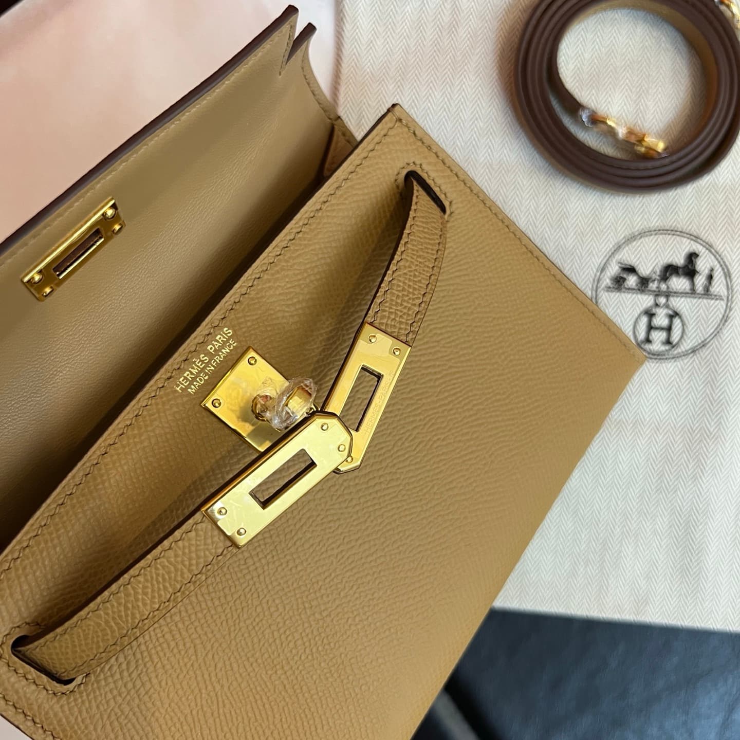 C4793 💰【Top-tier】Hermès Minikelly II Epsom, — image 8