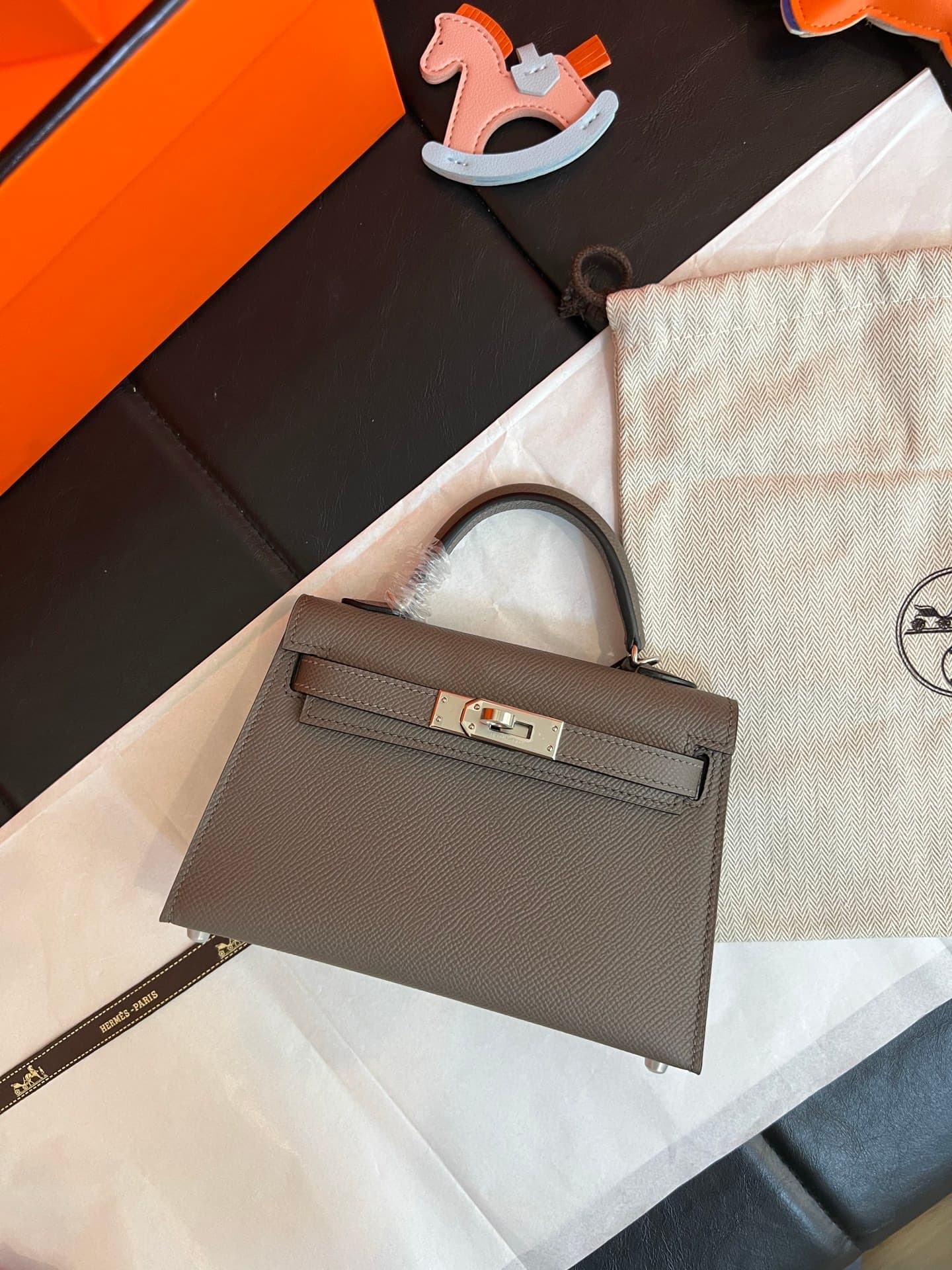 C4810 💰【Top Quality】Hermès Minikelly II Epsom, — image 2