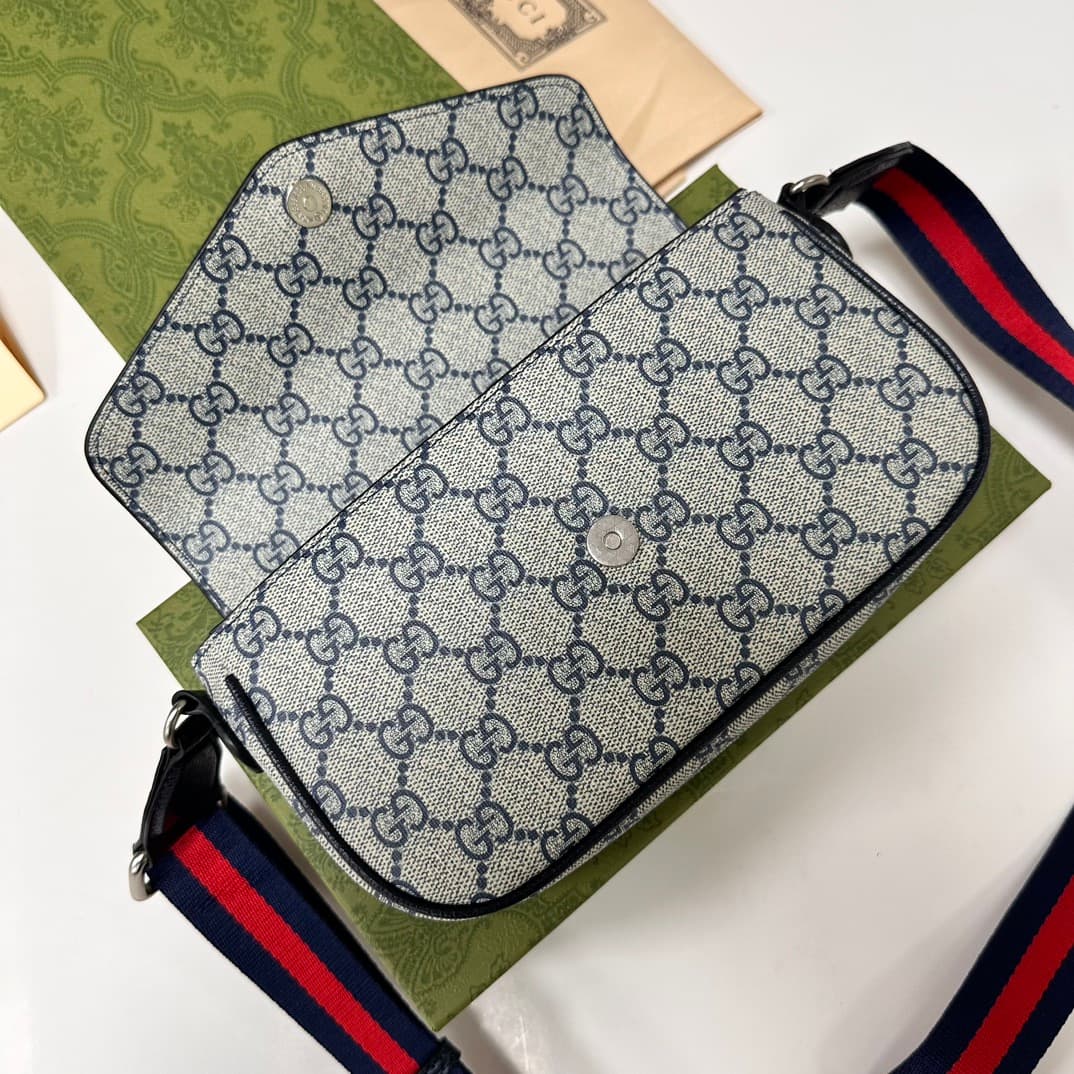 C3912 GUCCI new model, original quality – real photos! Suitable for both men and women. Model number: 764961. PVC blue color 🎈🎈🎈. Dimensions: width 22X, height 13X, side width 4. 🎉🎉🎉 Shipping started! 52001000 — image 8