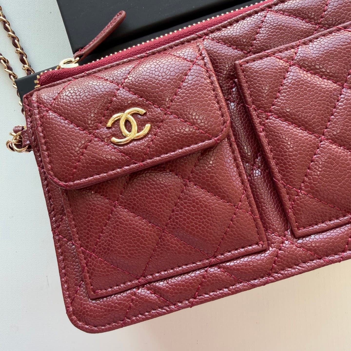 C817 🌸 New model 🔥 Packaged in the original packaging (33819 – classic small hardware). Chanel 📢🔥 The chain can be used as a handbag💪 It looks very stylish. Although it’s small, it has plenty of space inside: pockets for cards, zipper, and change money. V — image 4