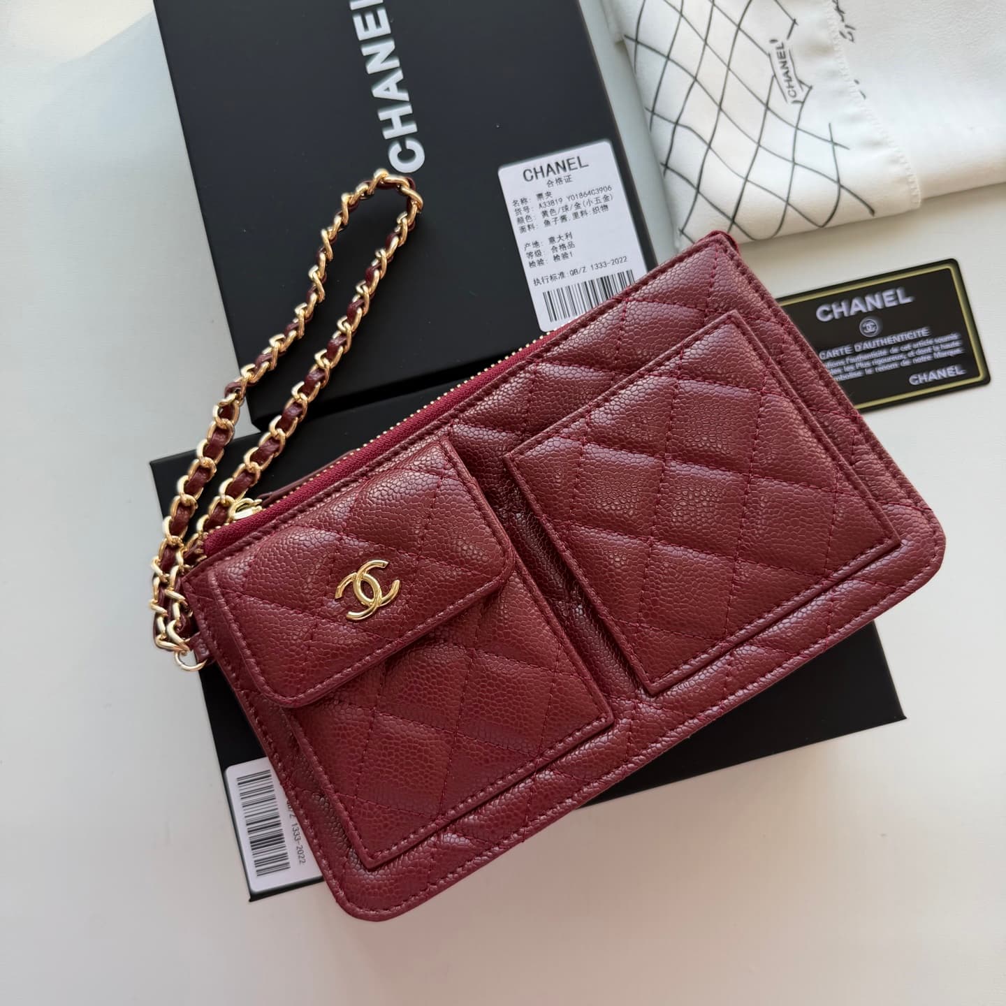 C817 🌸 New model 🔥 Packaged in the original packaging (33819 – classic small hardware). Chanel 📢🔥 The chain can be used as a handbag💪 It looks very stylish. Although it’s small, it has plenty of space inside: pockets for cards, zipper, and change money. V — image 5