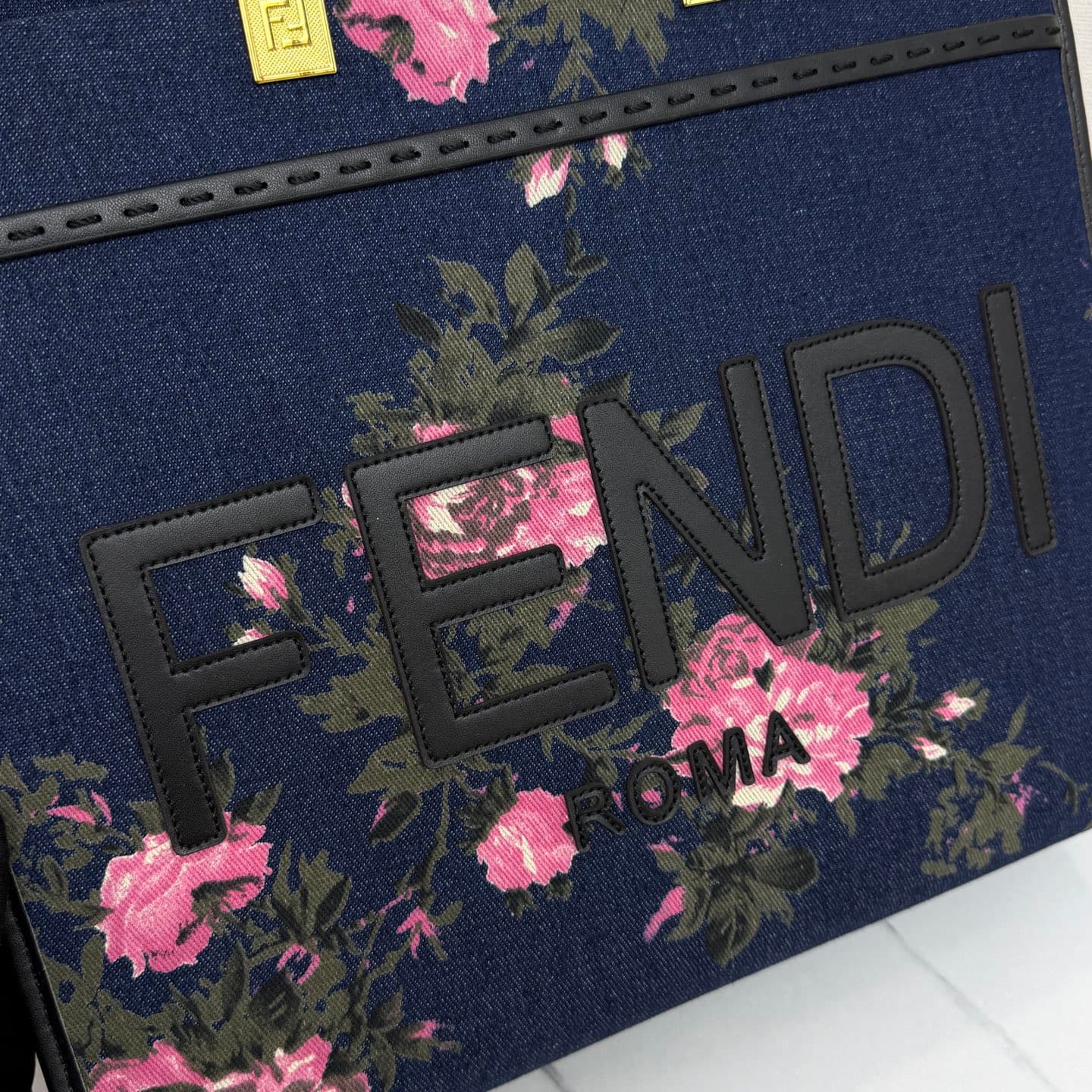 C2842 New Fendi denim rose tote bag｜35CM — image 8
