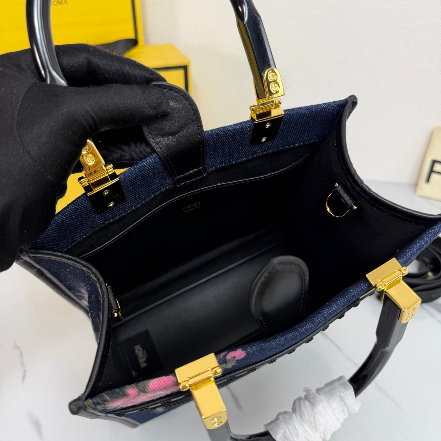 C2841 New model 🆕 Fendi denim rose tote bag — image 8