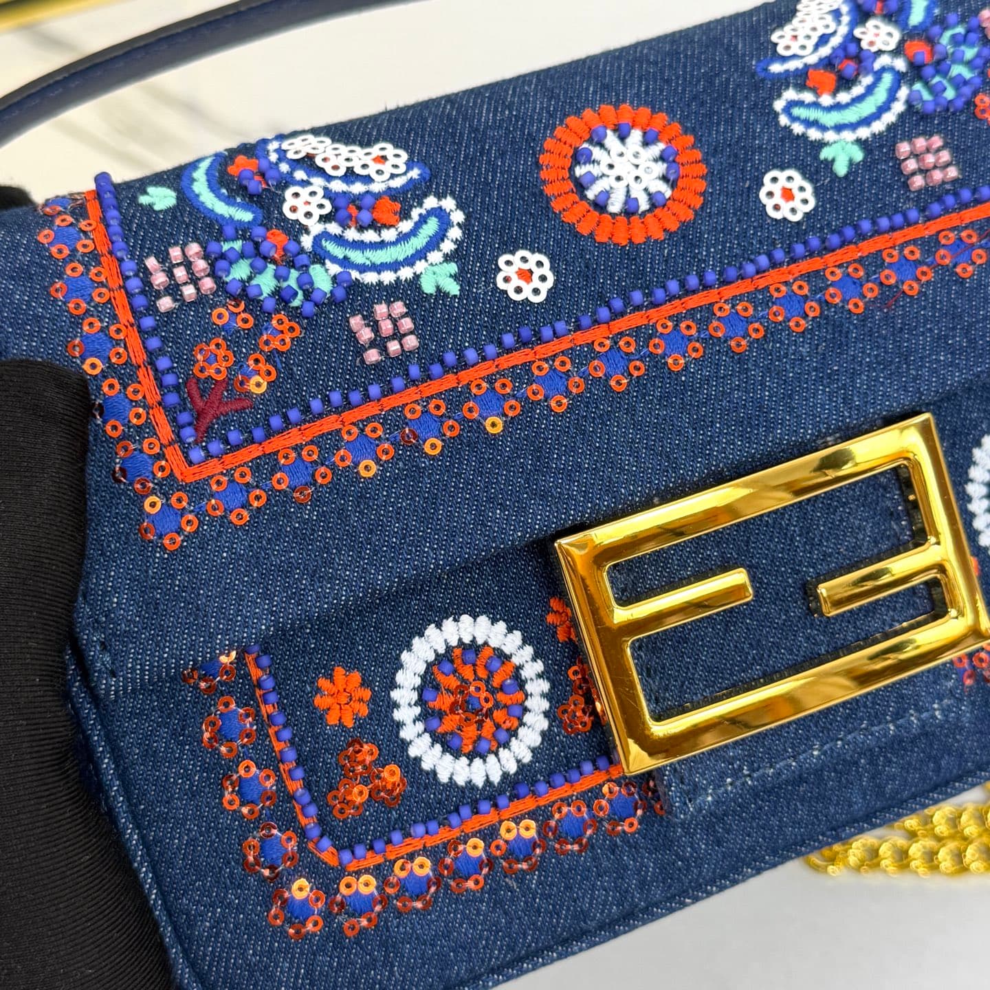 C2834 New products launched — image 7