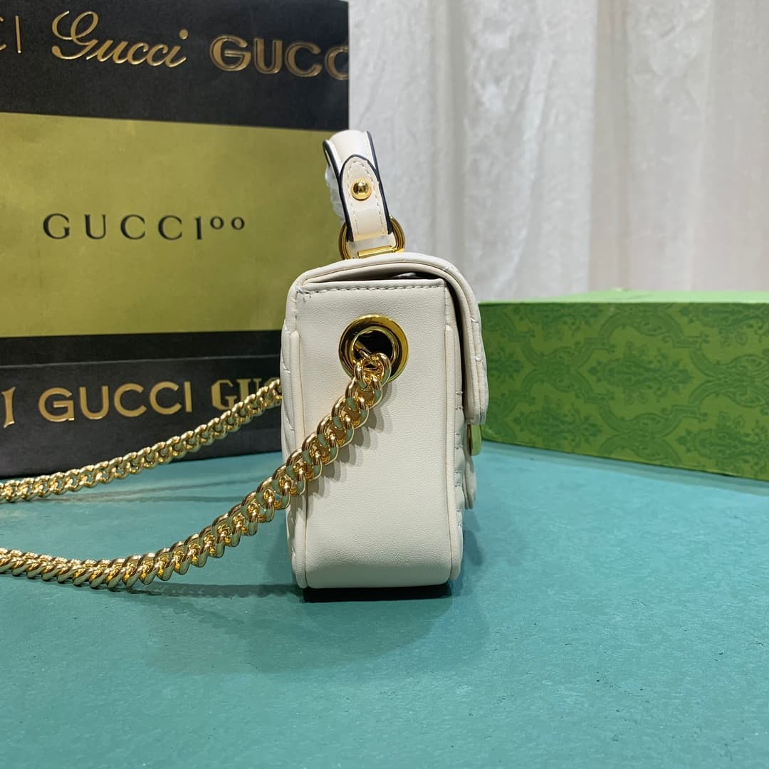 C3987 💖💖【New Arrivals】GG Marmont collection/series mini handbags — image 4