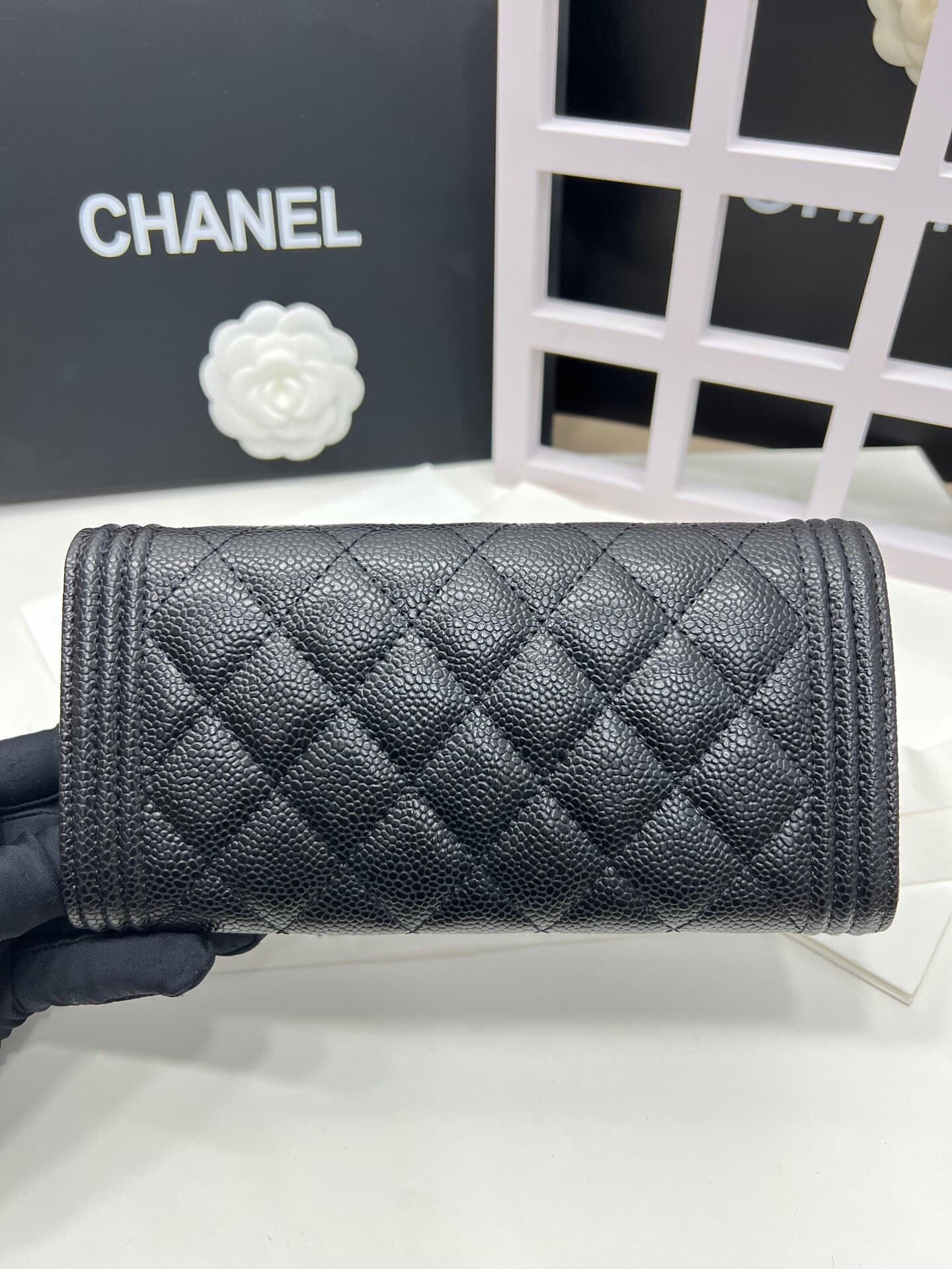C369 Upgraded version 💋 leboy collection: small granular ball-textured cowhide or sheepskin leather with gold/silver buttons. Chanel 🆕 new colors. A zipper-based long wallet.[得意][得意] High-quality original items: exquisite locking mechanisms and fine stitc — image 4
