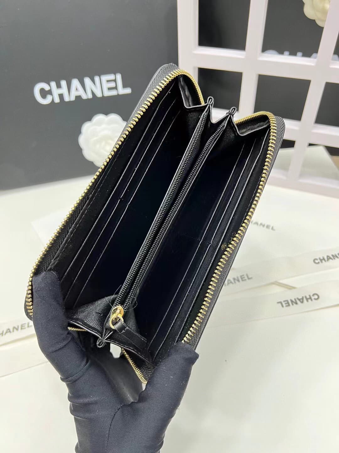 C375 Upgraded version 💋 Leboy collection: small granular ball-textured cowhide and sheepskin leather with gold/silver buttons. Chanel 🆕 new colors. A long wallet with two-fold closures.[得意][得意] High-quality original items: delicate locks and exquisite sti — image 8