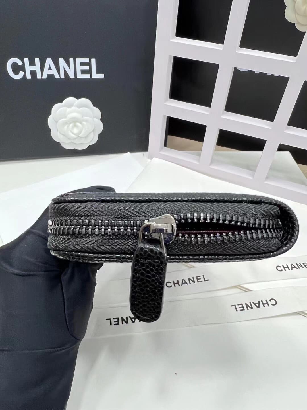 C374 Upgraded version 💋 Leboy collection: small granular ball-textured cowhide and sheepskin leather 🍃 with gold and silver buttons. Chanel 🆕 new colors. A long wallet with a two-fold closure.[得意][得意] High-quality original items: delicate locking mechanis — image 5