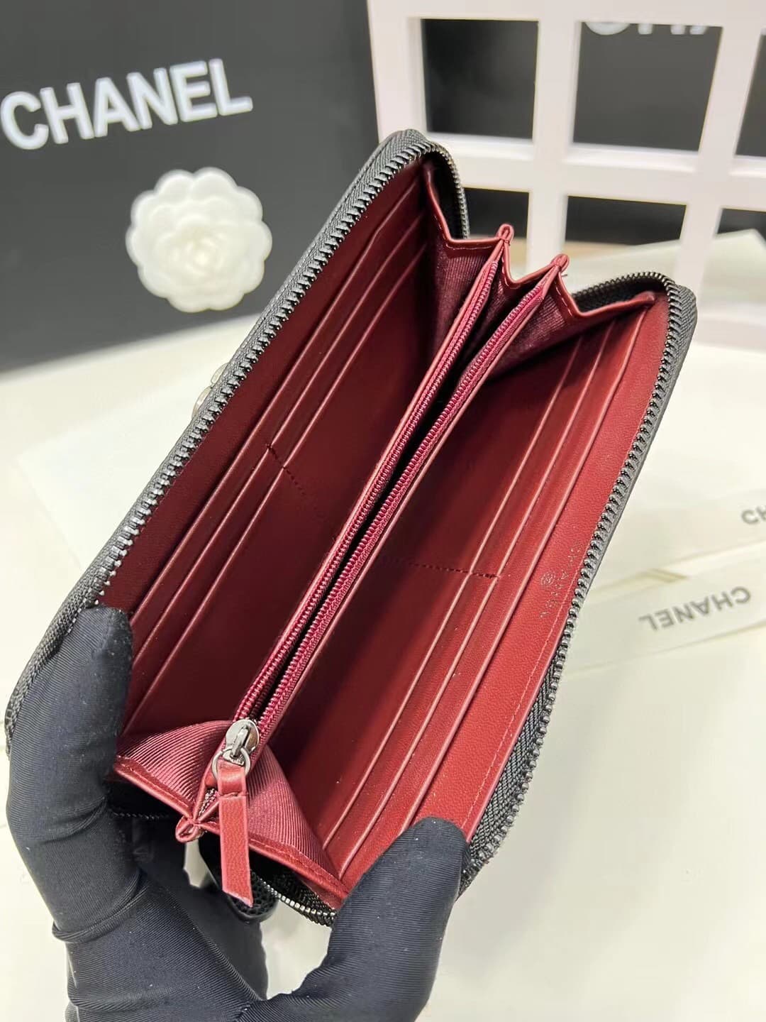 C374 Upgraded version 💋 Leboy collection: small granular ball-textured cowhide and sheepskin leather 🍃 with gold and silver buttons. Chanel 🆕 new colors. A long wallet with a two-fold closure.[得意][得意] High-quality original items: delicate locking mechanis — image 8