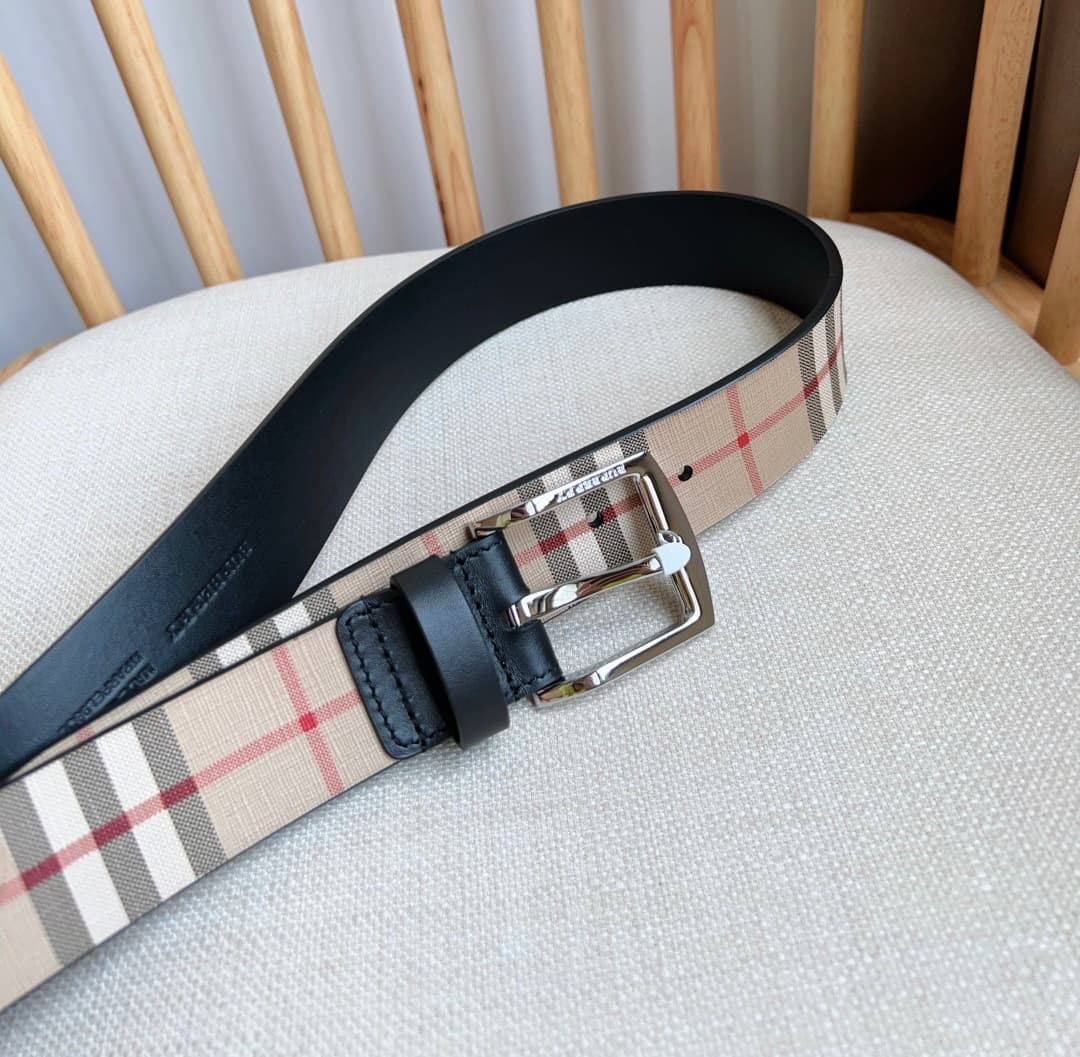 C32996 Burberrry – The Burberry store is also launching new products🎉🎉 Italian-made belts, made from leather and vintage/retro patterned eco-friendly canvas and leather. The color is beige. Width: 3.5cm. Elegant and stylish, simple and elegant. — image 8