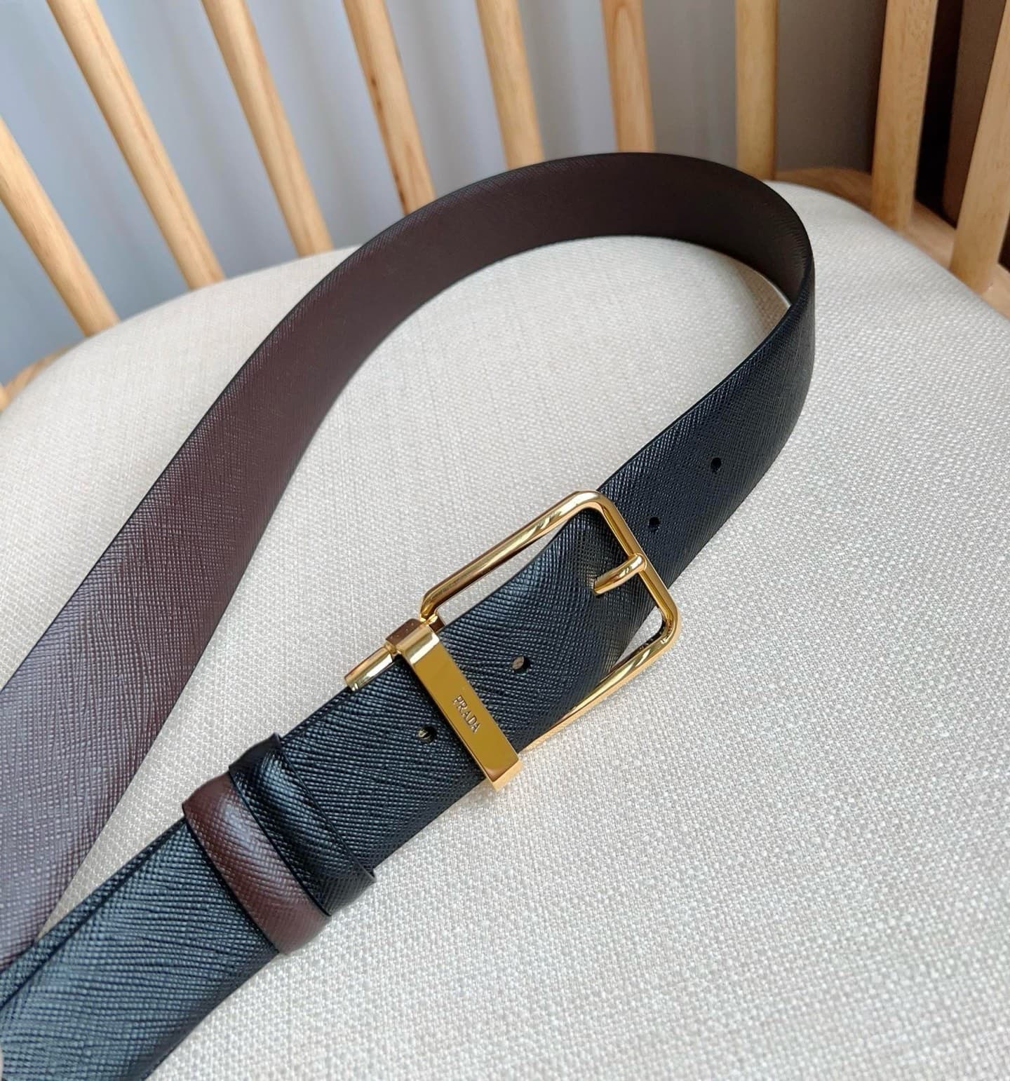 C32933 Prada – This double-sided belt features the iconic Saffiano leather material, along with metal buckles in a distinctive design. It exudes elegance and modernity. Width: 3.5cm — image 8