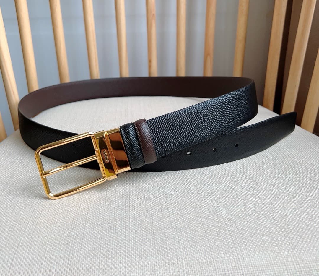 C32933 Prada – This double-sided belt features the iconic Saffiano leather material, along with metal buckles in a distinctive design. It exudes elegance and modernity. Width: 3.5cm — image 4