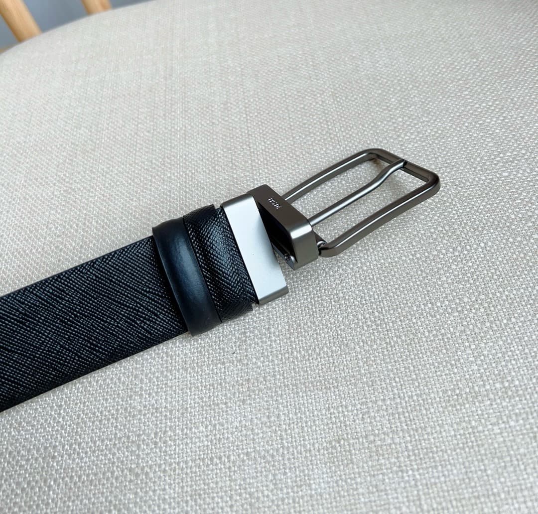 C32928 Prada – This dual-sided belt features the iconic Saffiano leather material, along with metal buckles in a distinctive design. It exudes elegance and modernity. Width: 3.5cm — image 6
