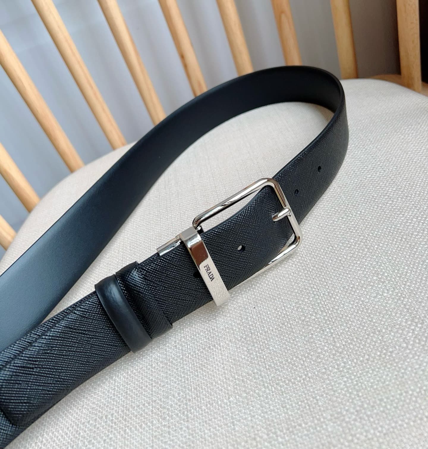 C32927 Prada – This dual-sided belt features the iconic Saffiano leather material, along with metal buckles in a distinctive design. It exudes elegance and modernity. Width: 3.5cm — image 8