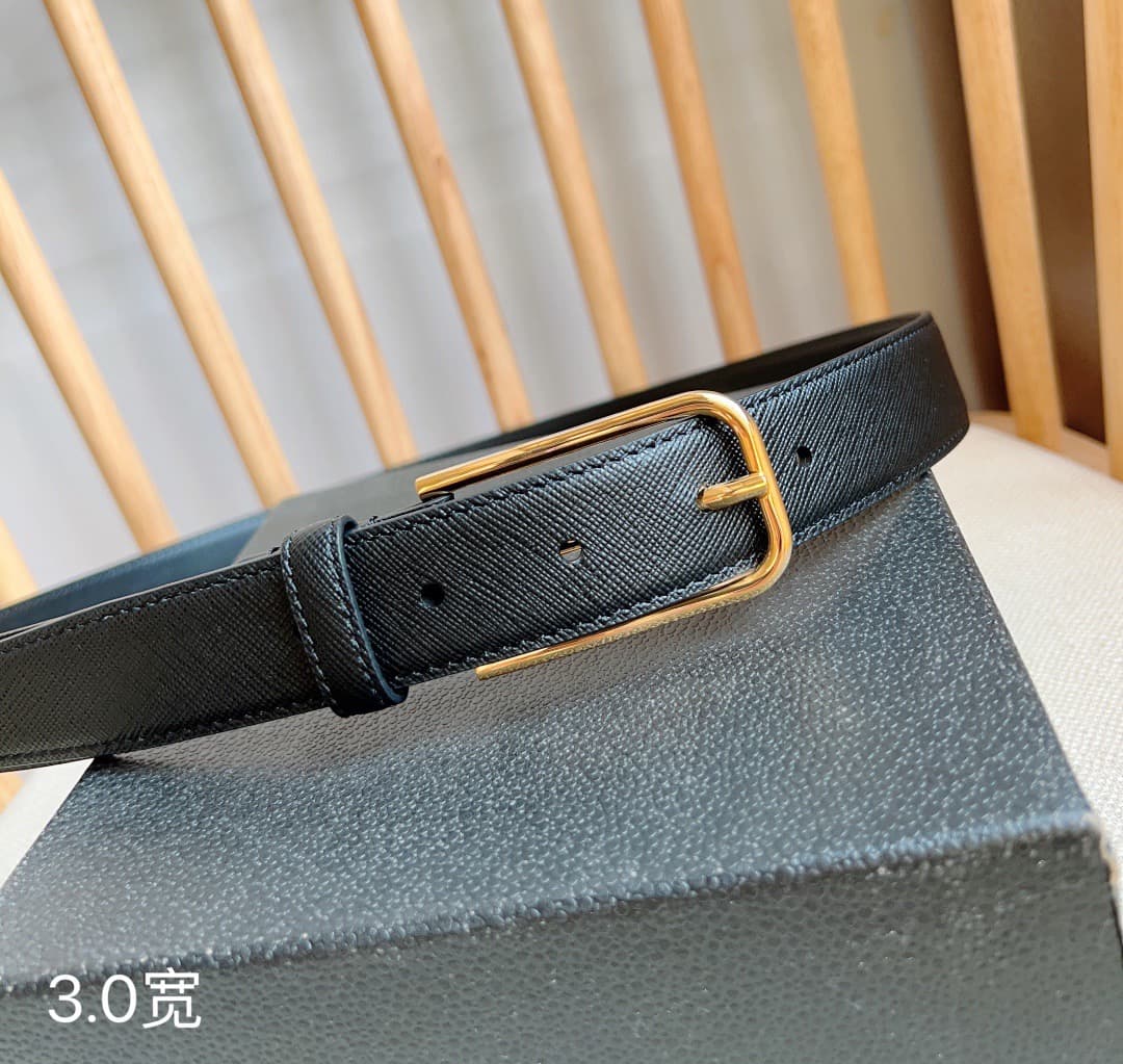 C32926 Prada boutique’s latest model – this simple yet elegant belt is made from the iconic Saffiano leather, with engraved logo metal buckles. Width: 3.0 — image 7