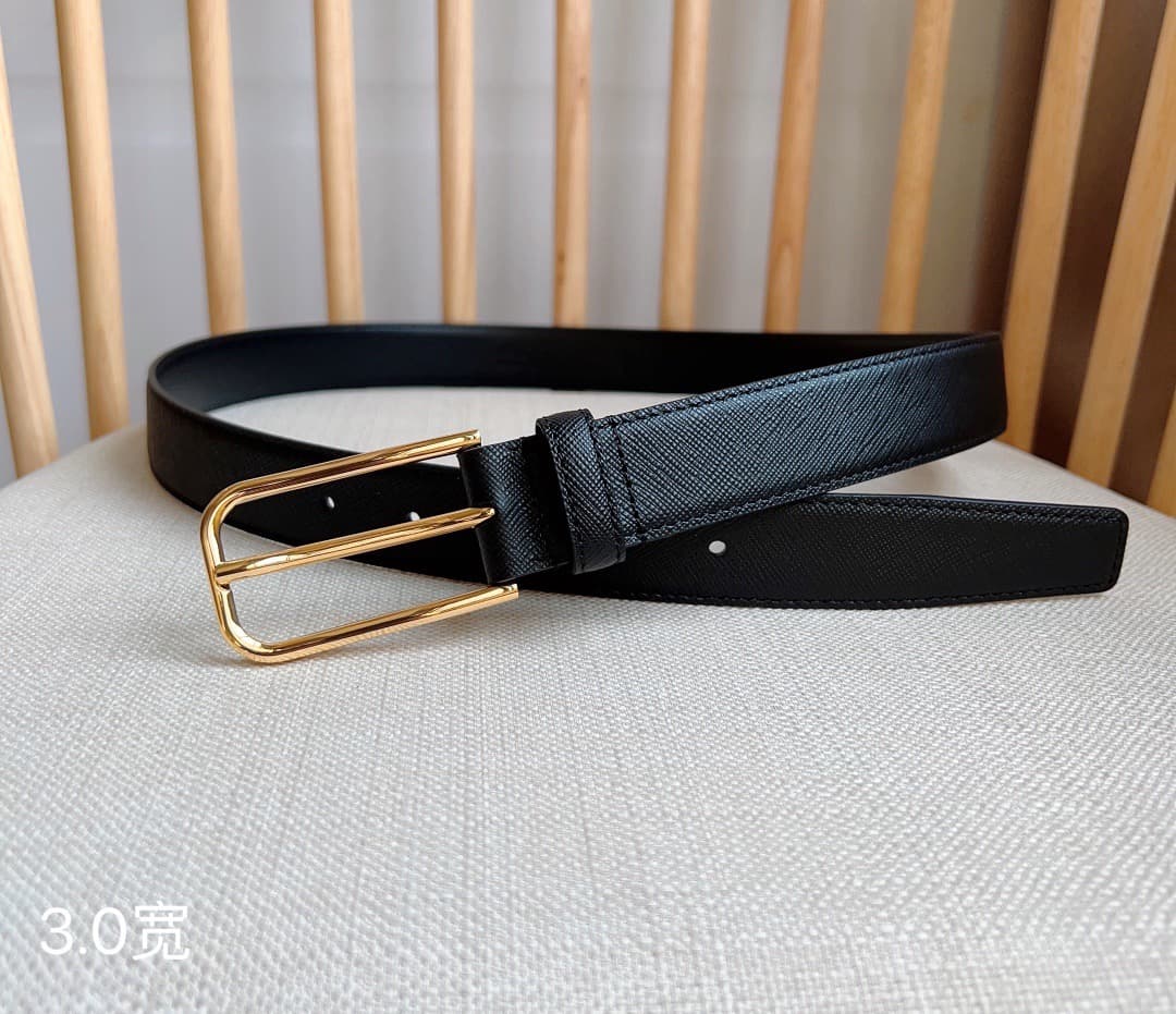 C32926 Prada boutique’s latest model – this simple yet elegant belt is made from the iconic Saffiano leather, with engraved logo metal buckles. Width: 3.0 — image 4