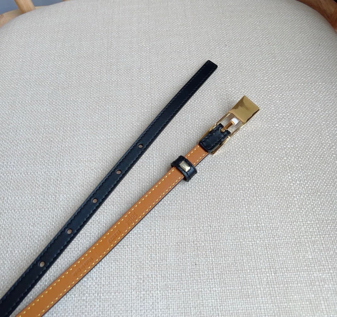 C32868 LOEWE boutique’s latest version of the belt[庆祝][庆祝] – made of smooth cowhide leather in a narrow shape, equipped with Anagram padlock clasp. Exceptional craftsmanship, unique design, high-quality material. Width: 1.0cm — image 6