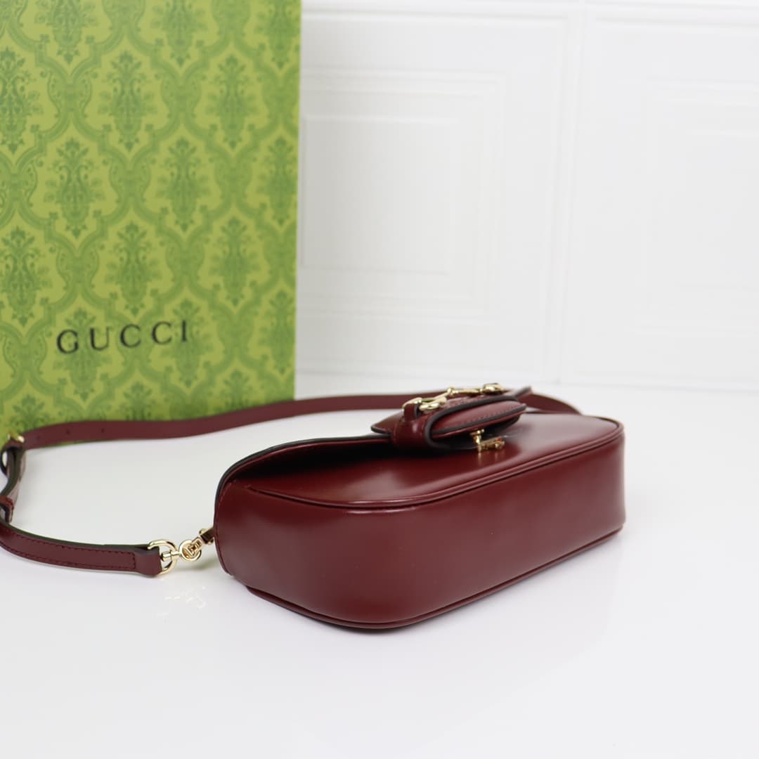 C4031 🌟 The Gucci Horsebit 1955 collection/series mini shoulder bag is featured in a promotional advertisement for the Qixi Festival, created under the vision of creative director Sabato De Sarno. This new handbag from the Gucci Horsebit 1955 series embod — image 4