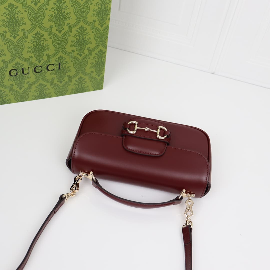 C4031 🌟 The Gucci Horsebit 1955 collection/series mini shoulder bag is featured in a promotional advertisement for the Qixi Festival, created under the vision of creative director Sabato De Sarno. This new handbag from the Gucci Horsebit 1955 series embod — image 7