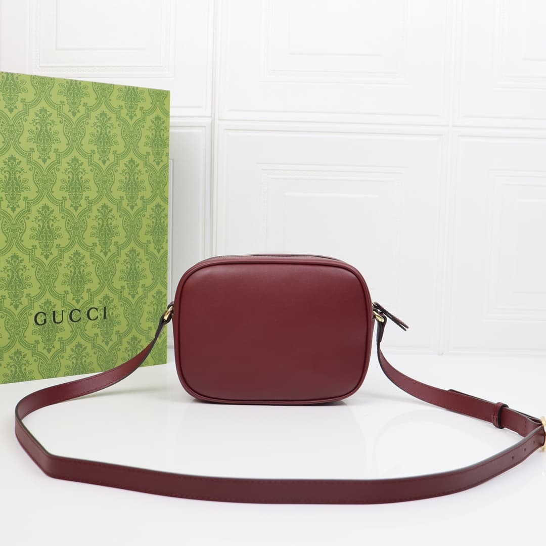 C4063 🌟【New Arrival】Gucci Blondie collection mini shoulder bag. The new handbag in the Gucci Blondie series features the iconic logo of this brand’s classic collection, which was first introduced in the early years of the 20 era. It seamlessly combines he — image 5